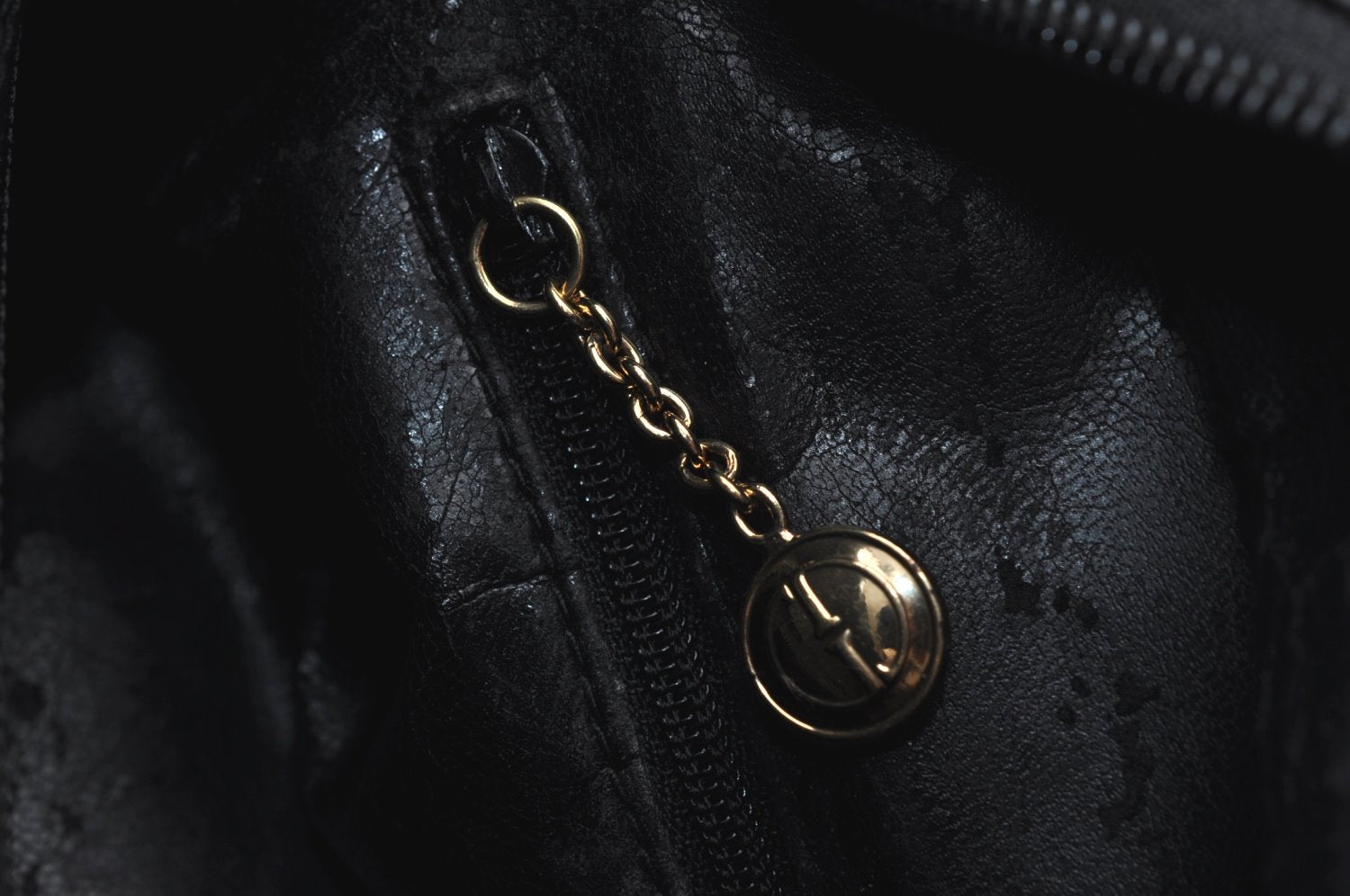 Authentic GUCCI Bamboo Vintage 2way Hand Shoulder Bag Leather Black Junk 5254I