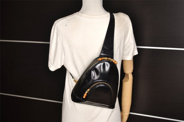 Authentic GUCCI Bamboo Shoulder Cross Bag Purse Leather Black Junk 5259K