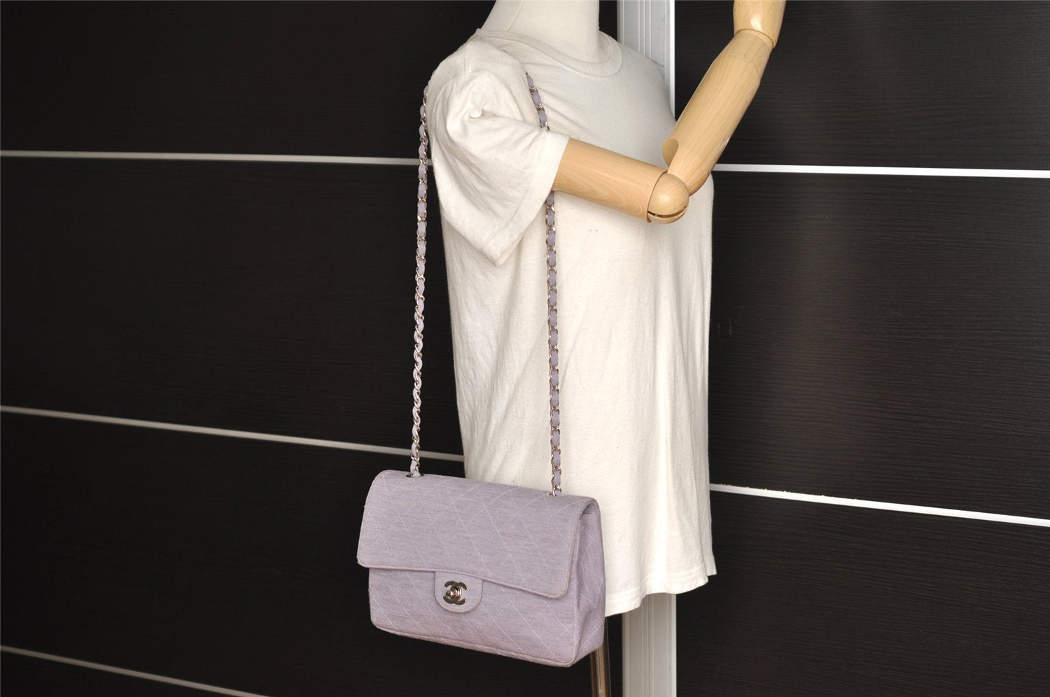 Authentic CHANEL Cotton Matelasse 25 Chain Shoulder Bag Purse Purple CC 5260J