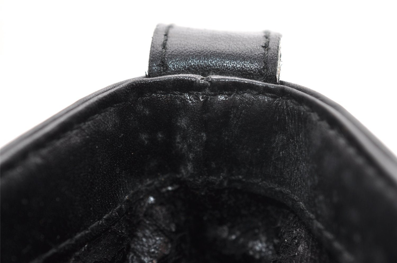 Authentic GUCCI Vintage Shoulder Bag Purse Leather Black Junk 5262I