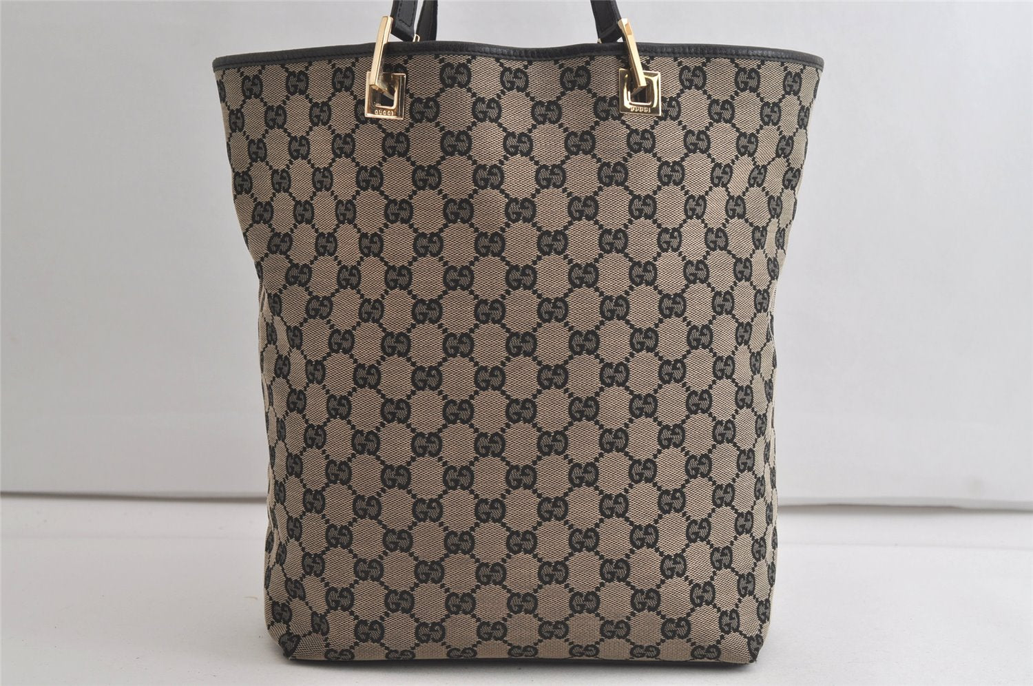 Authentic GUCCI Vintage Shoulder Tote Bag GG Canvas Leather 0021098 Black 5264K