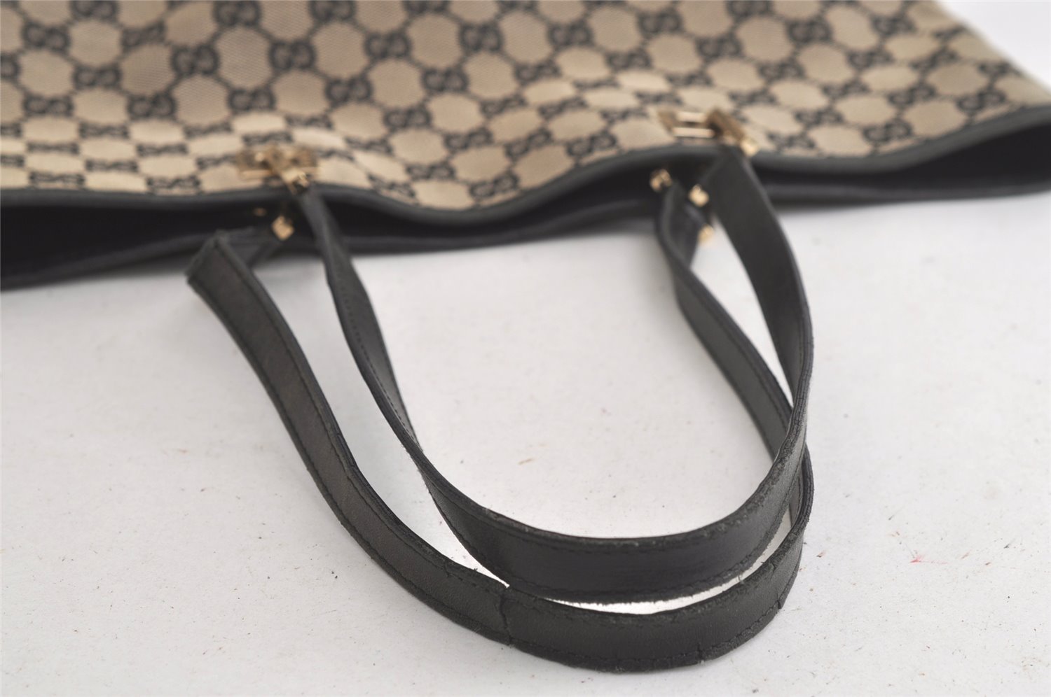 Authentic GUCCI Vintage Shoulder Tote Bag GG Canvas Leather 0021098 Black 5264K