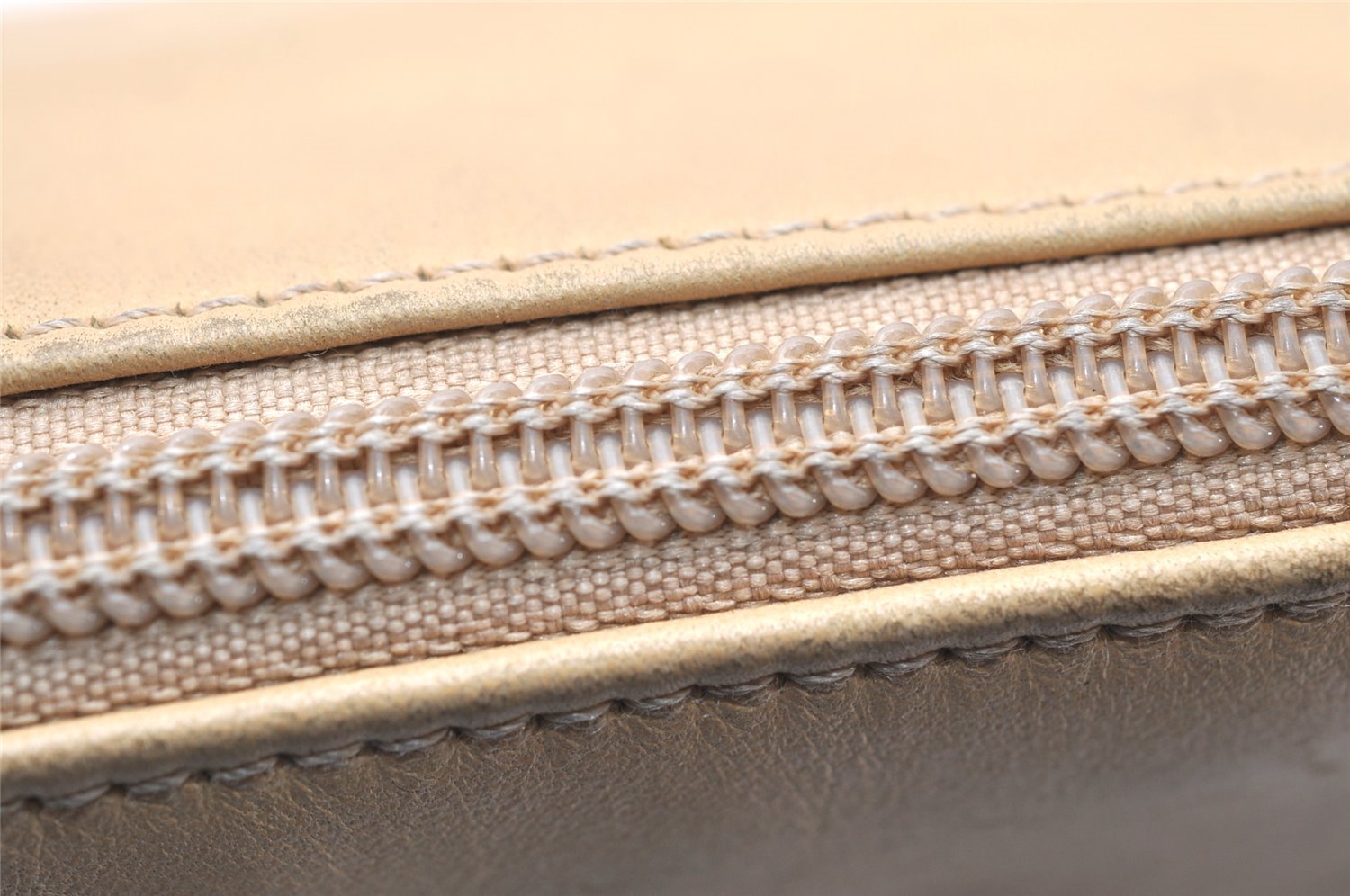 Authentic GUCCI Bamboo Hand Shoulder Bag Purse Leather 0013870 Beige Junk 5265K