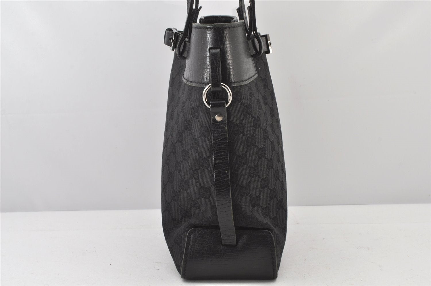 Authentic GUCCI Vintage Shoulder Tote Bag GG Canvas Leather 107757 Black 5283K
