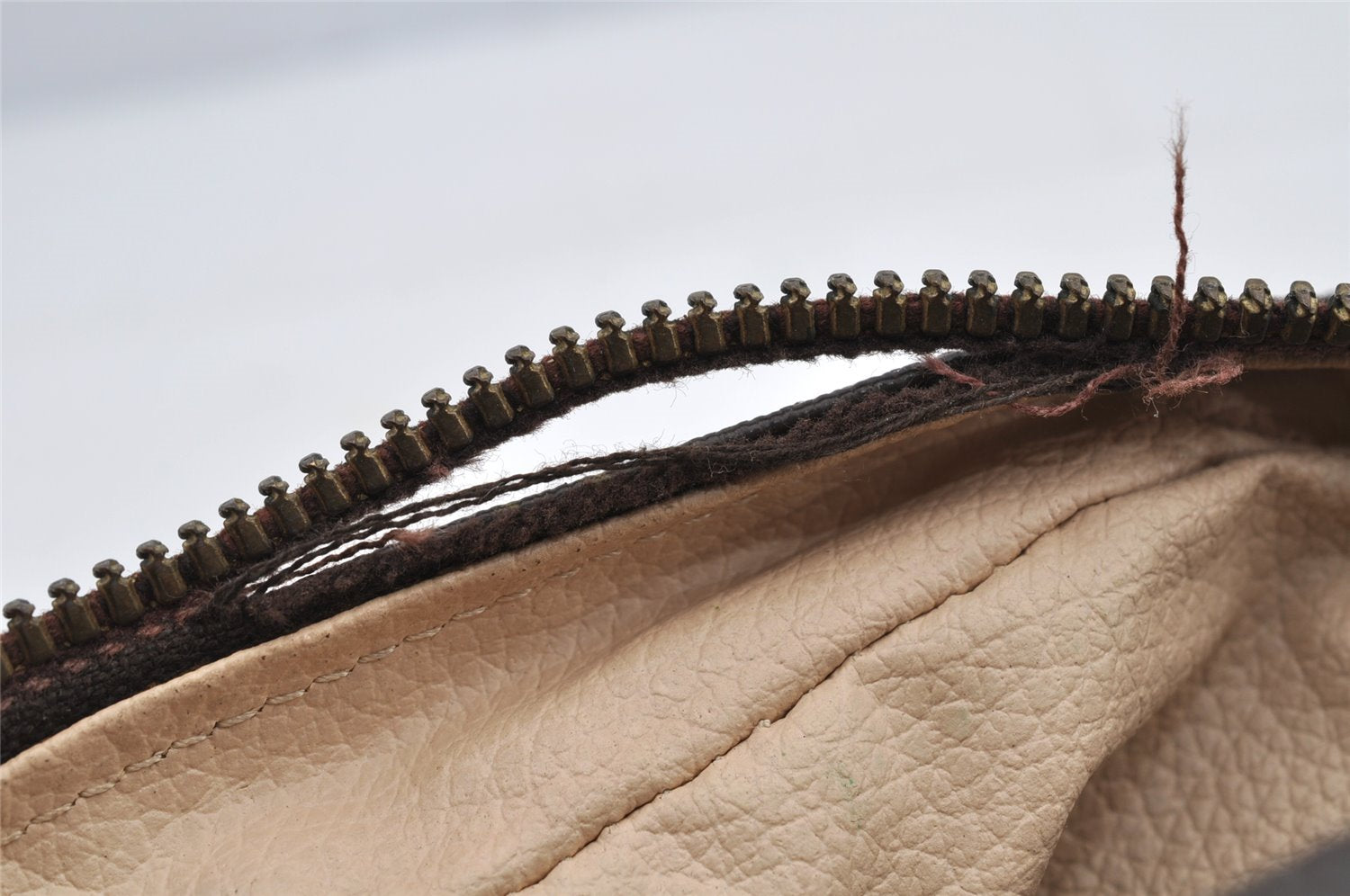 Auth Louis Vuitton Monogram Trousse Toilette 23 Clutch Bag M47524 Junk 5290I