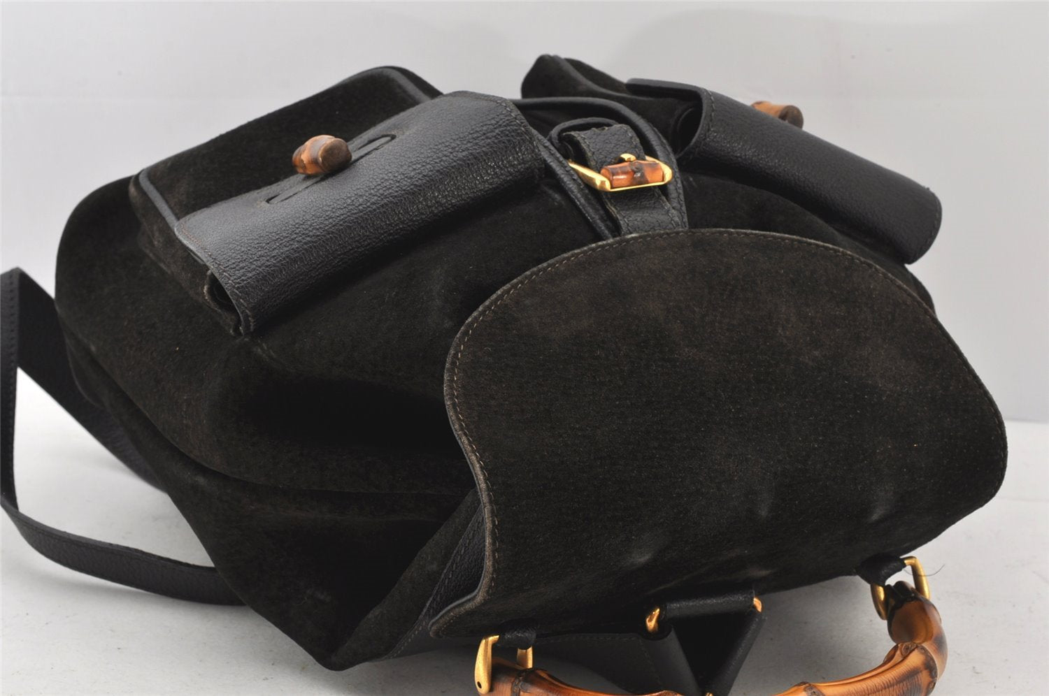 Authentic GUCCI Vintage Bamboo Drawstring Backpack Suede Leather Black 5298K