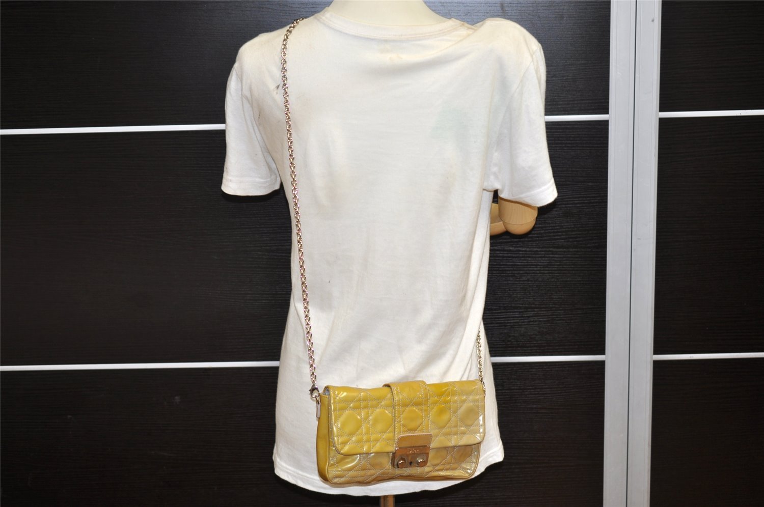 Authentic Christian Dior New Lock Cannage Enamel Chain Shoulder Bag Yellow 5305K