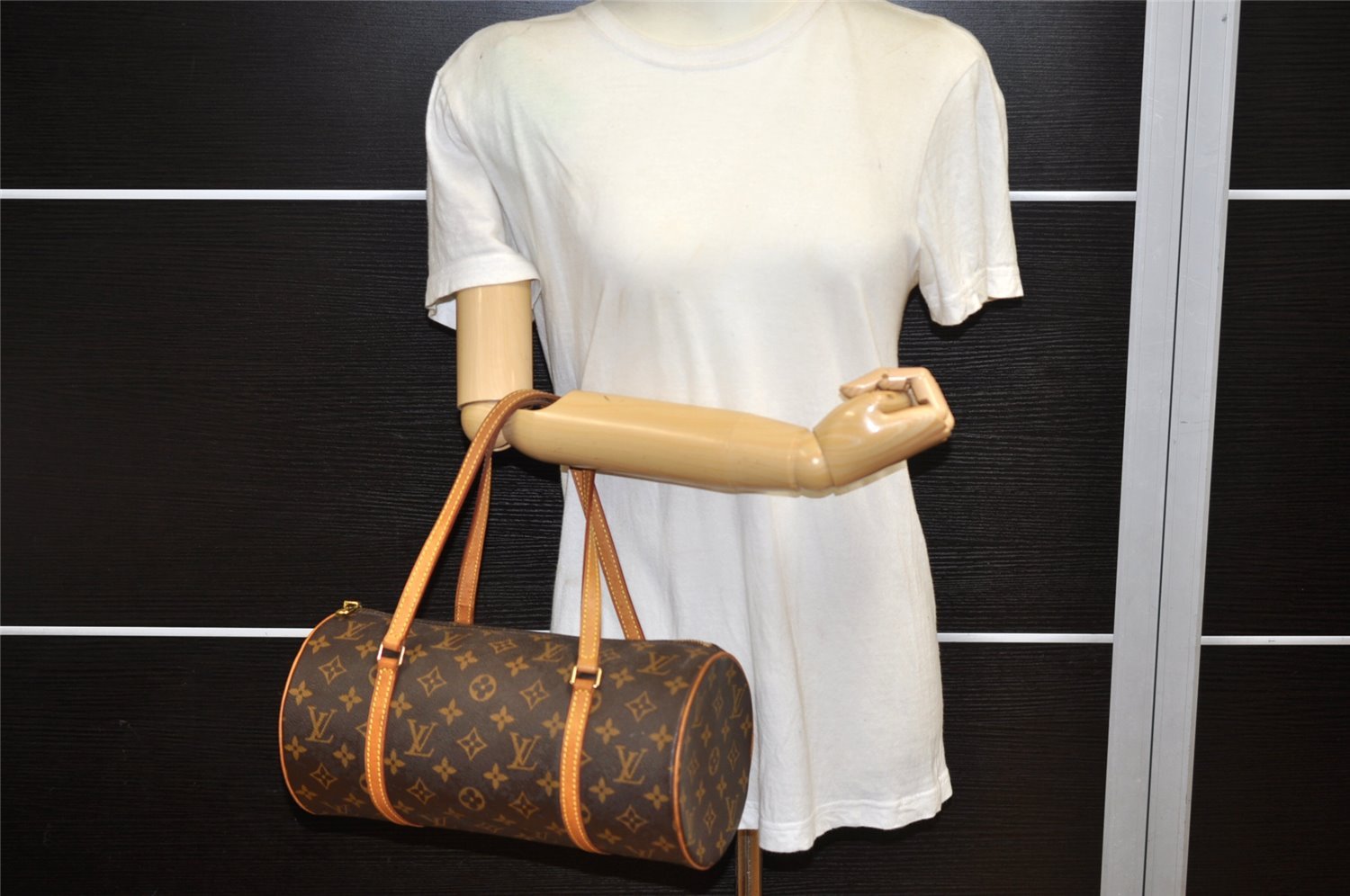 Authentic Louis Vuitton Monogram Papillon 30 Hand Bag M51385 LV 5320K
