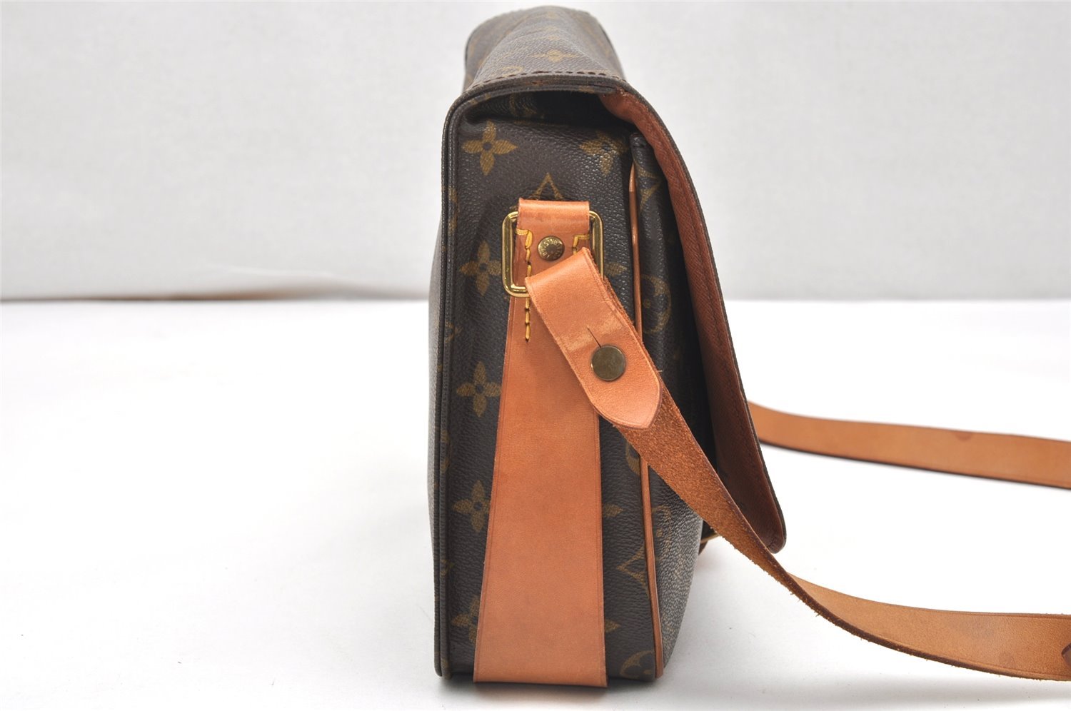 Authentic Louis Vuitton Monogram Cartouchiere GM M51252 Shoulder Cross Bag 5323K