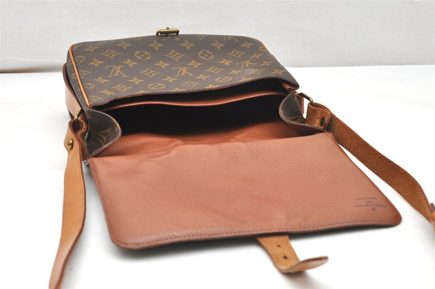 Authentic Louis Vuitton Monogram Cartouchiere GM M51252 Shoulder Cross Bag 5323K