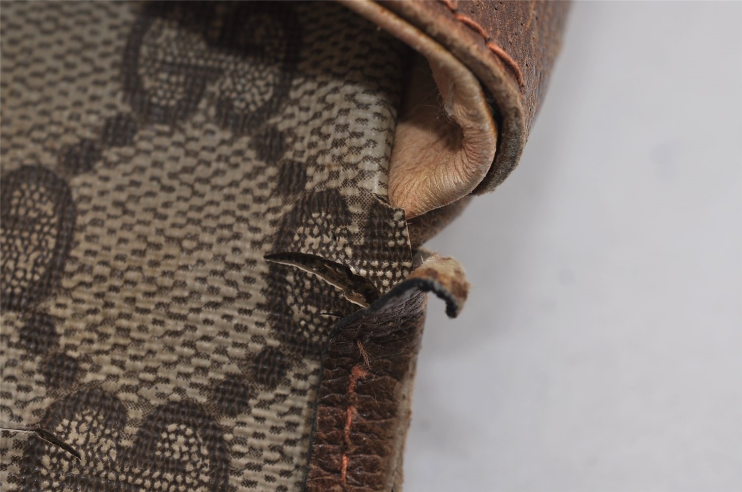 Authentic GUCCI Shoulder Cross Body Bag Purse GG PVC Leather Brown Junk 5326J