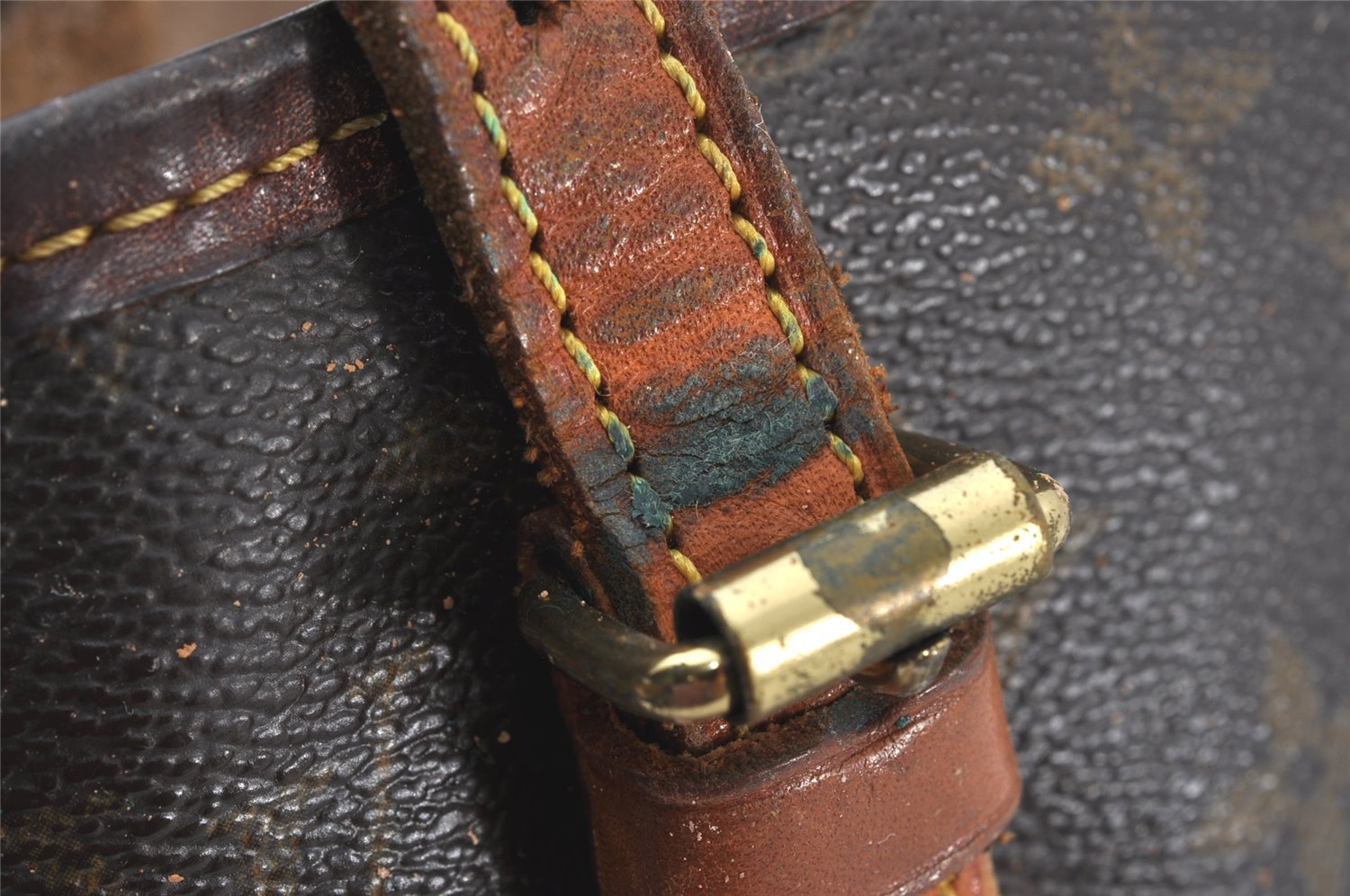 Authentic Louis Vuitton Monogram Bucket PM Shoulder Tote Bag M42238 Junk 5327K