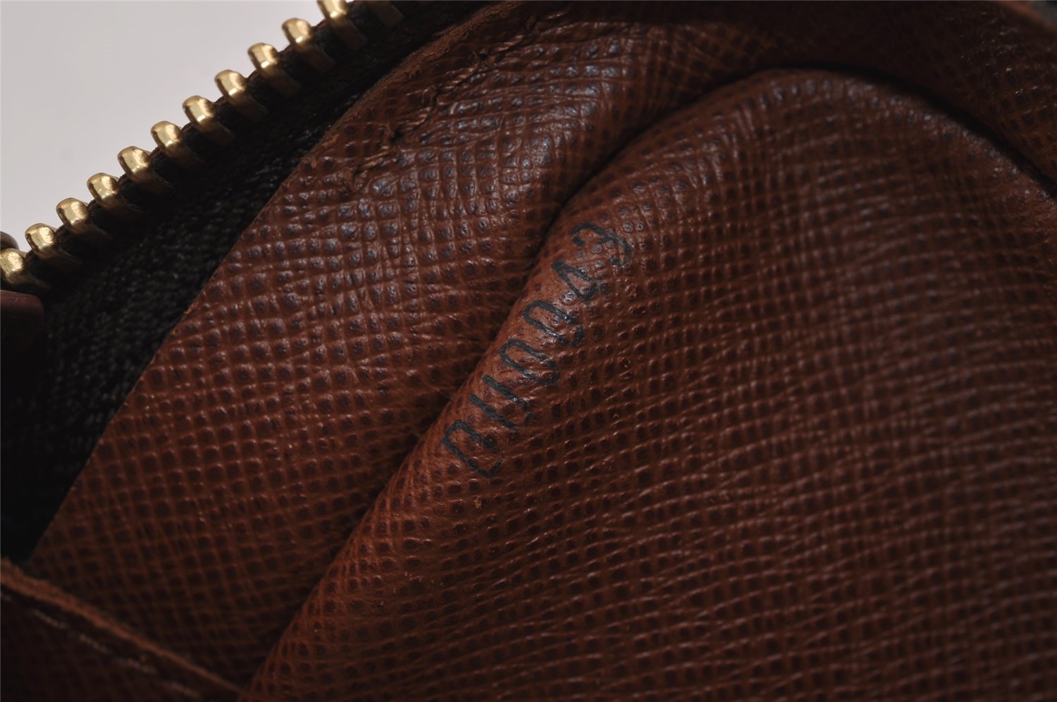 Auth Louis Vuitton Monogram Marly Bandouliere Shoulder Bag M51828 Junk 5329J