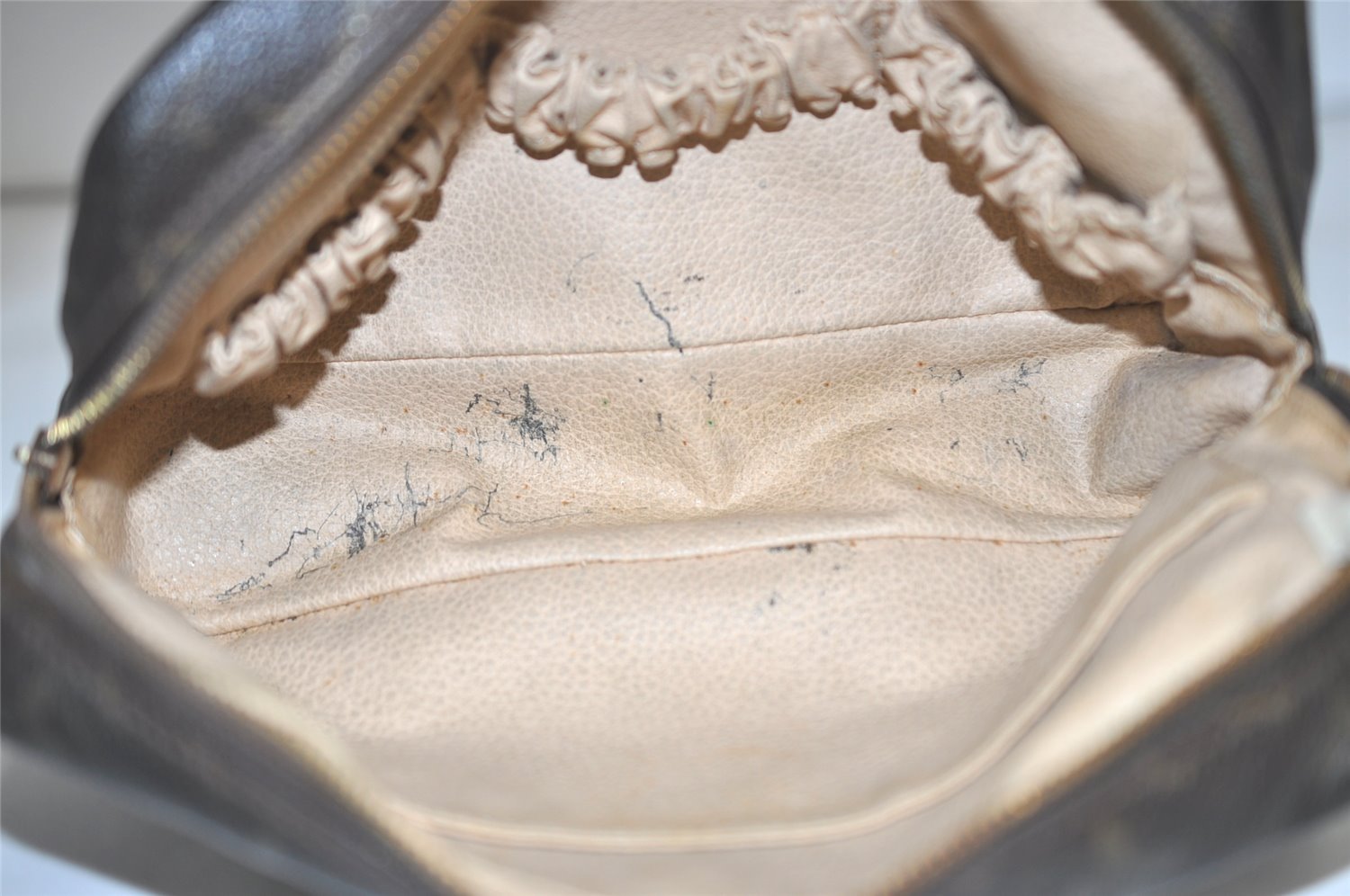 Auth Louis Vuitton Monogram Trousse Toilette 23 Clutch Bag M47524 LV Junk 5331I