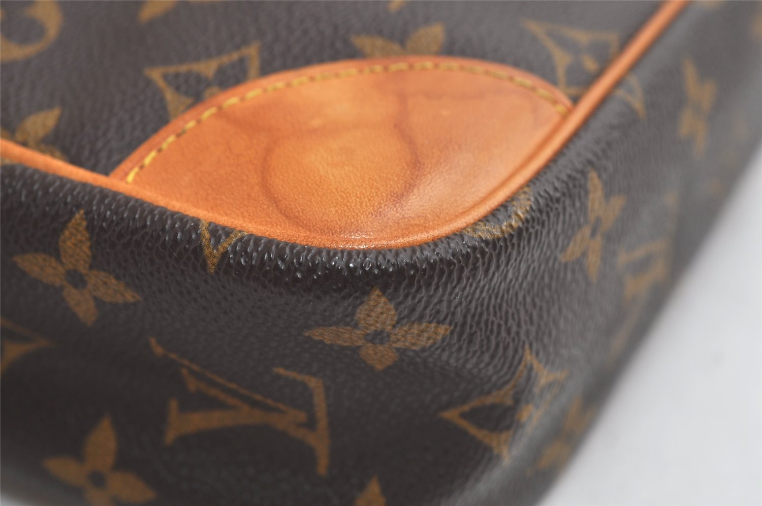 Authentic Louis Vuitton Monogram Compiegne 28 Clutch Hand Bag M51845 LV 5333K