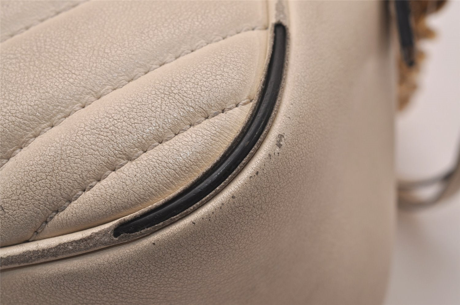 Authentic GUCCI GG Marmont Chain Shoulder Cross Bag Leather 447632 White 5336J