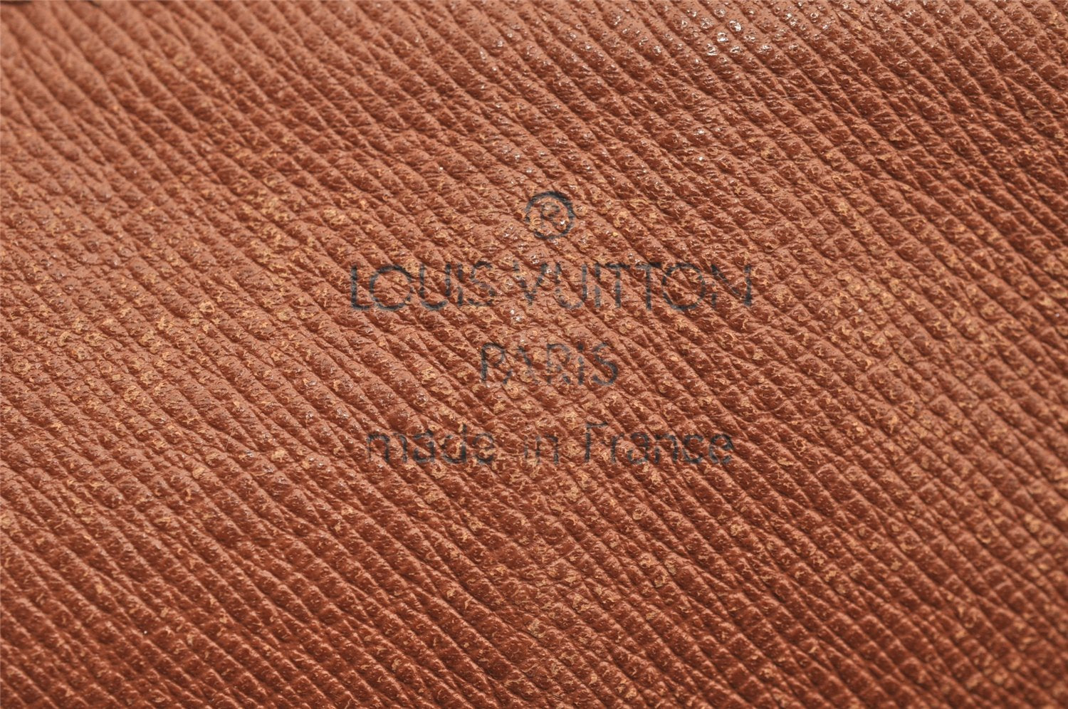 Authentic Louis Vuitton Monogram Papillon 26 Hand Bag Old Model LV 5340I