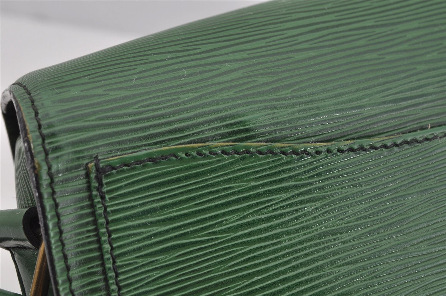 Auth Louis Vuitton Epi Saint Cloud GM Shoulder Cross Bag Green M52194 LV 5343J