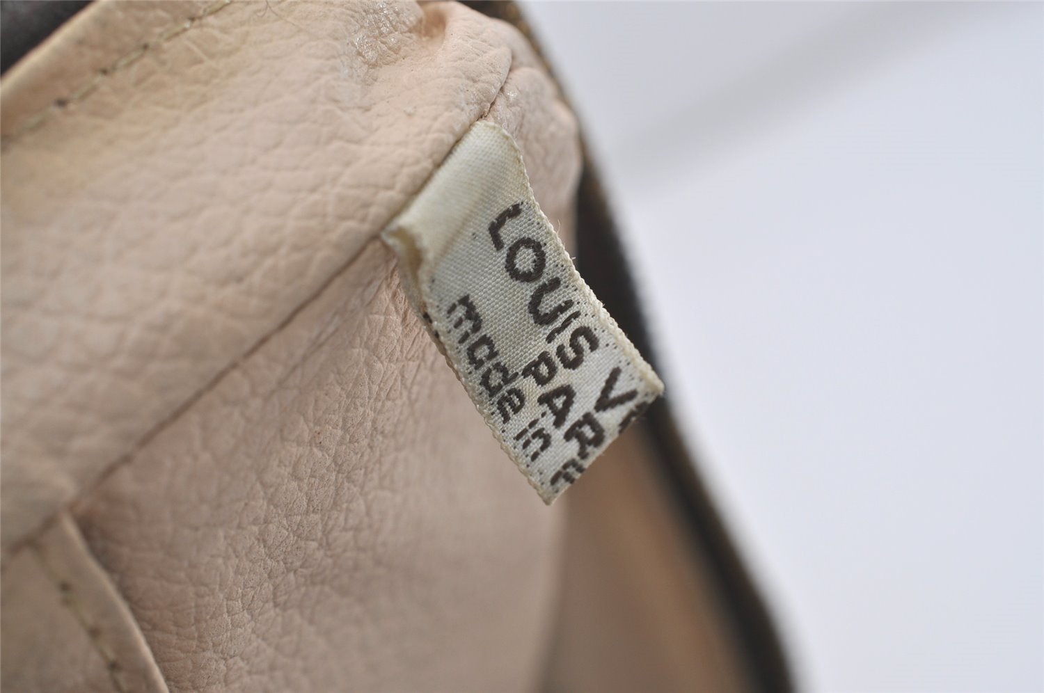 Auth Louis Vuitton Monogram Trousse Toilette 23 Clutch Bag M47524 Junk 5344I