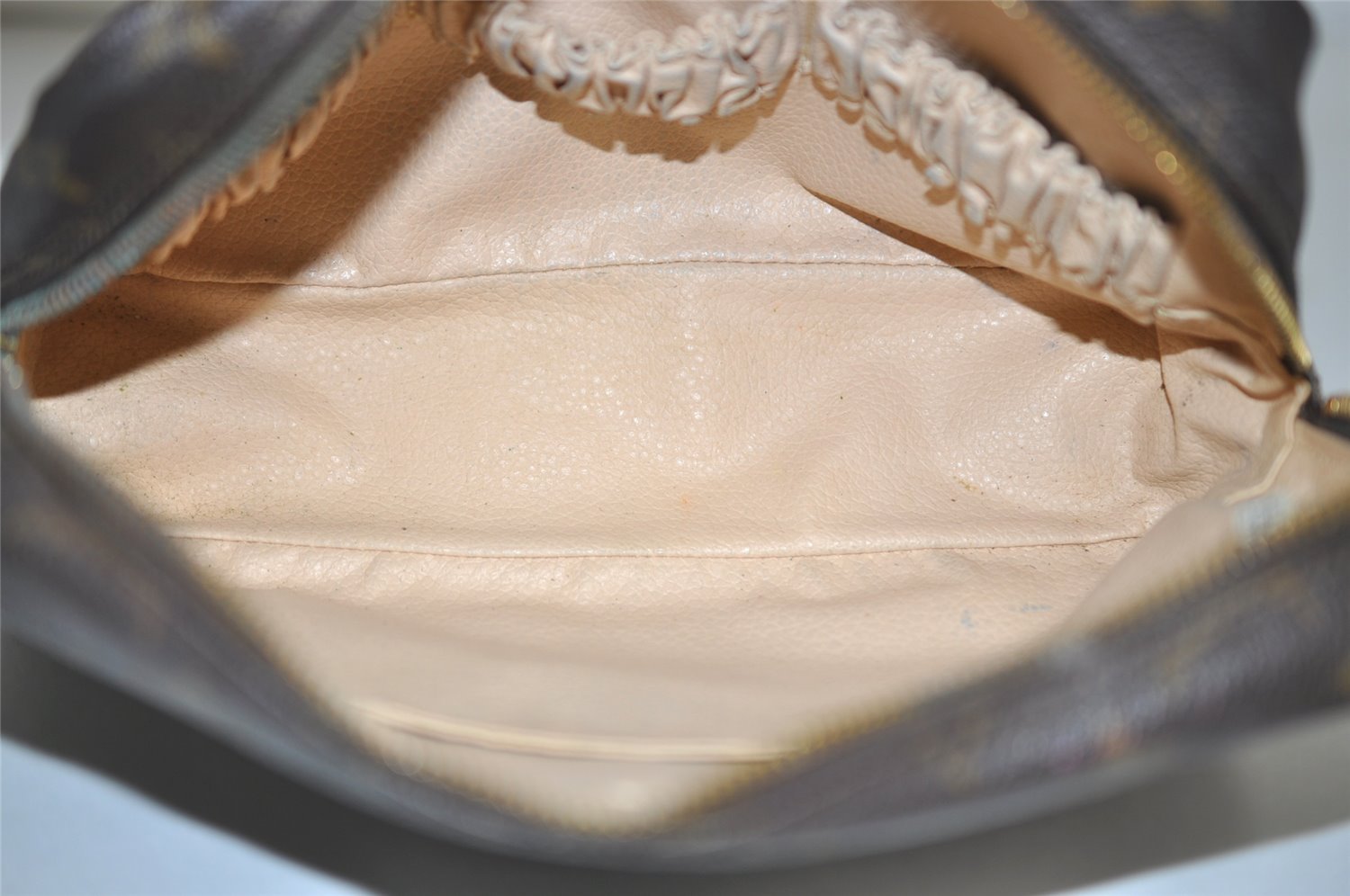 Auth Louis Vuitton Monogram Trousse Toilette 23 Clutch Bag M47524 Junk 5344I