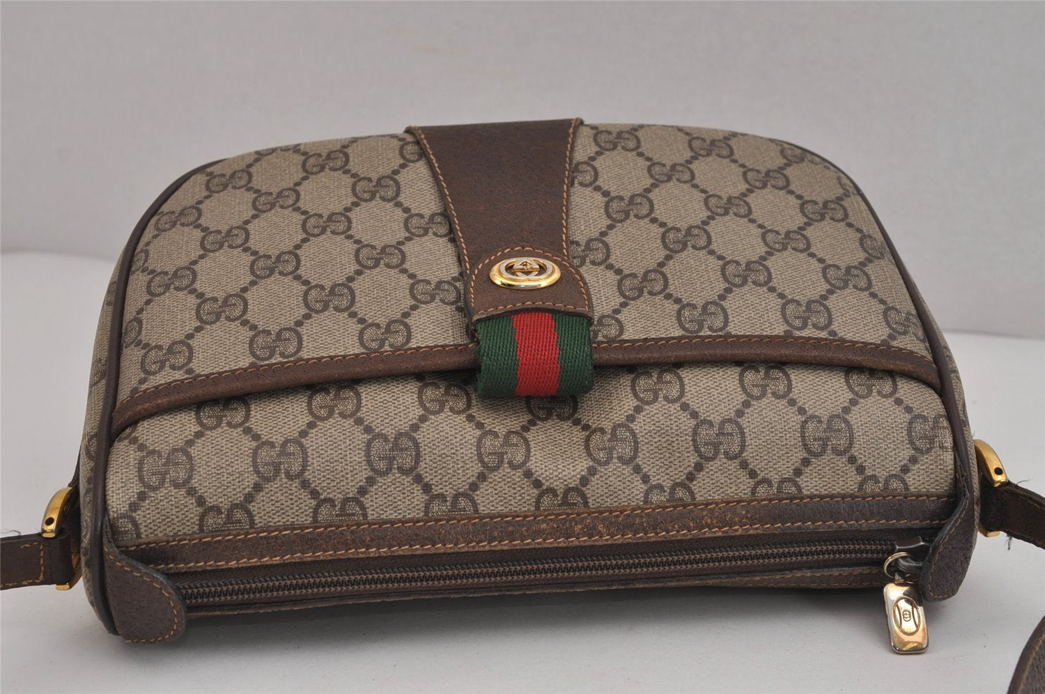 Authentic GUCCI Web Sherry Line Shoulder Bag GG PVC Leather Brown Junk 5350J