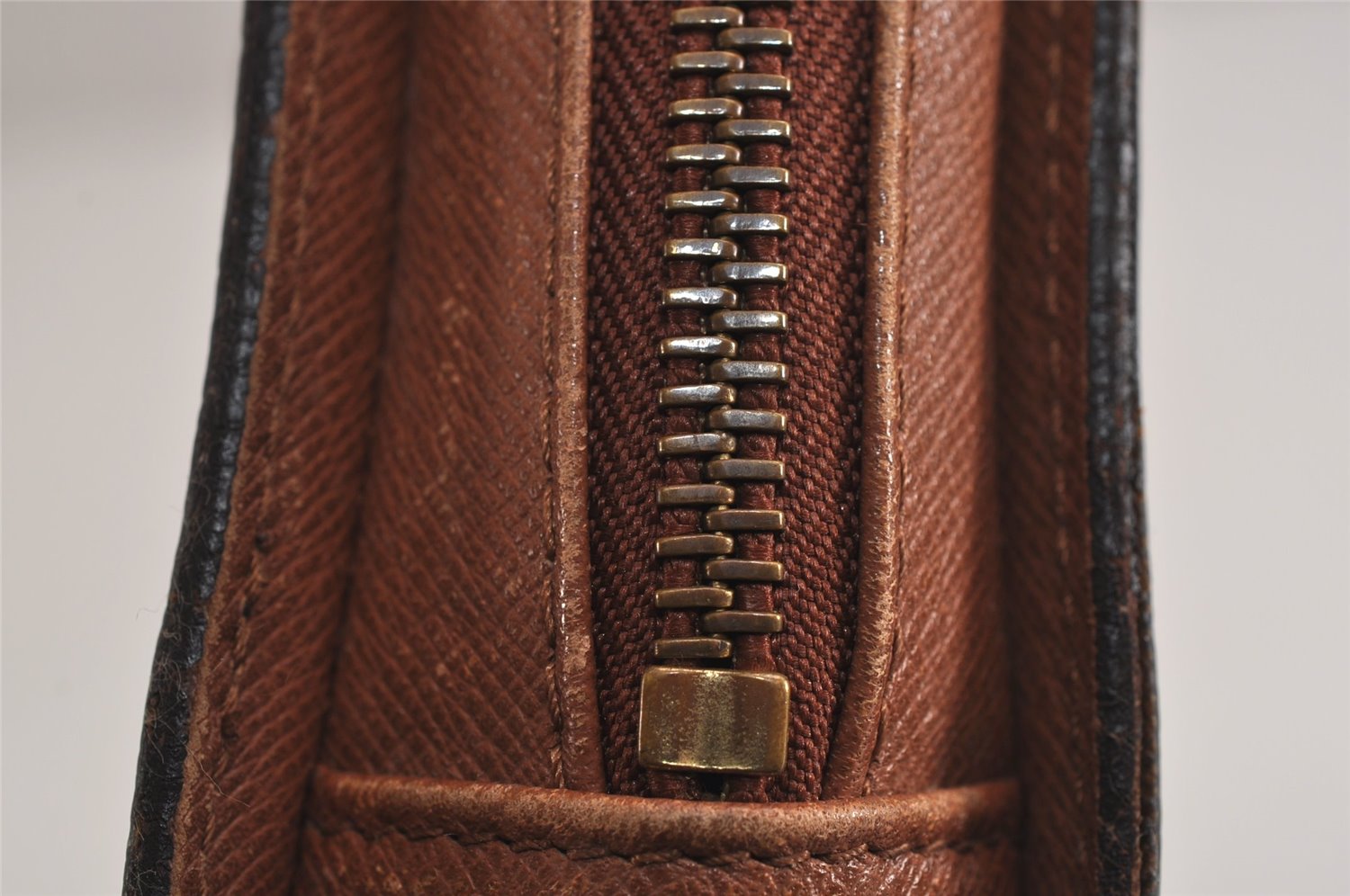 Authentic Louis Vuitton Monogram Orsay Clutch Hand Bag Purse M51790 LV 5358J