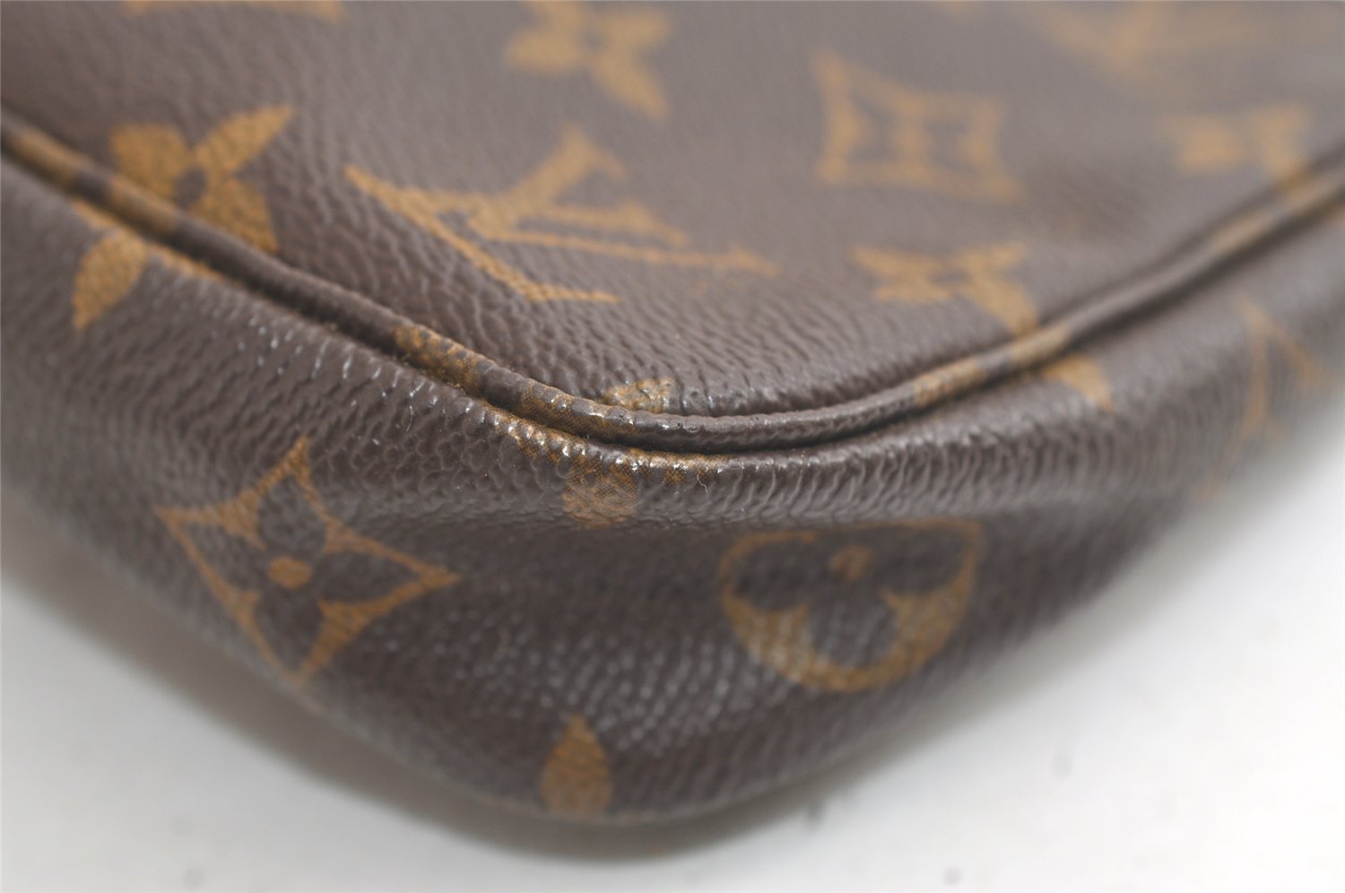 Authentic Louis Vuitton Monogram Pochette Accessoires Pouch M51980 LV 5360K