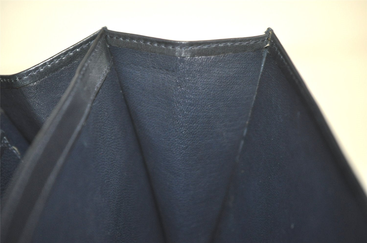 Authentic CELINE Vintage Shoulder Cross Body Bag Purse Leather Black 5363K