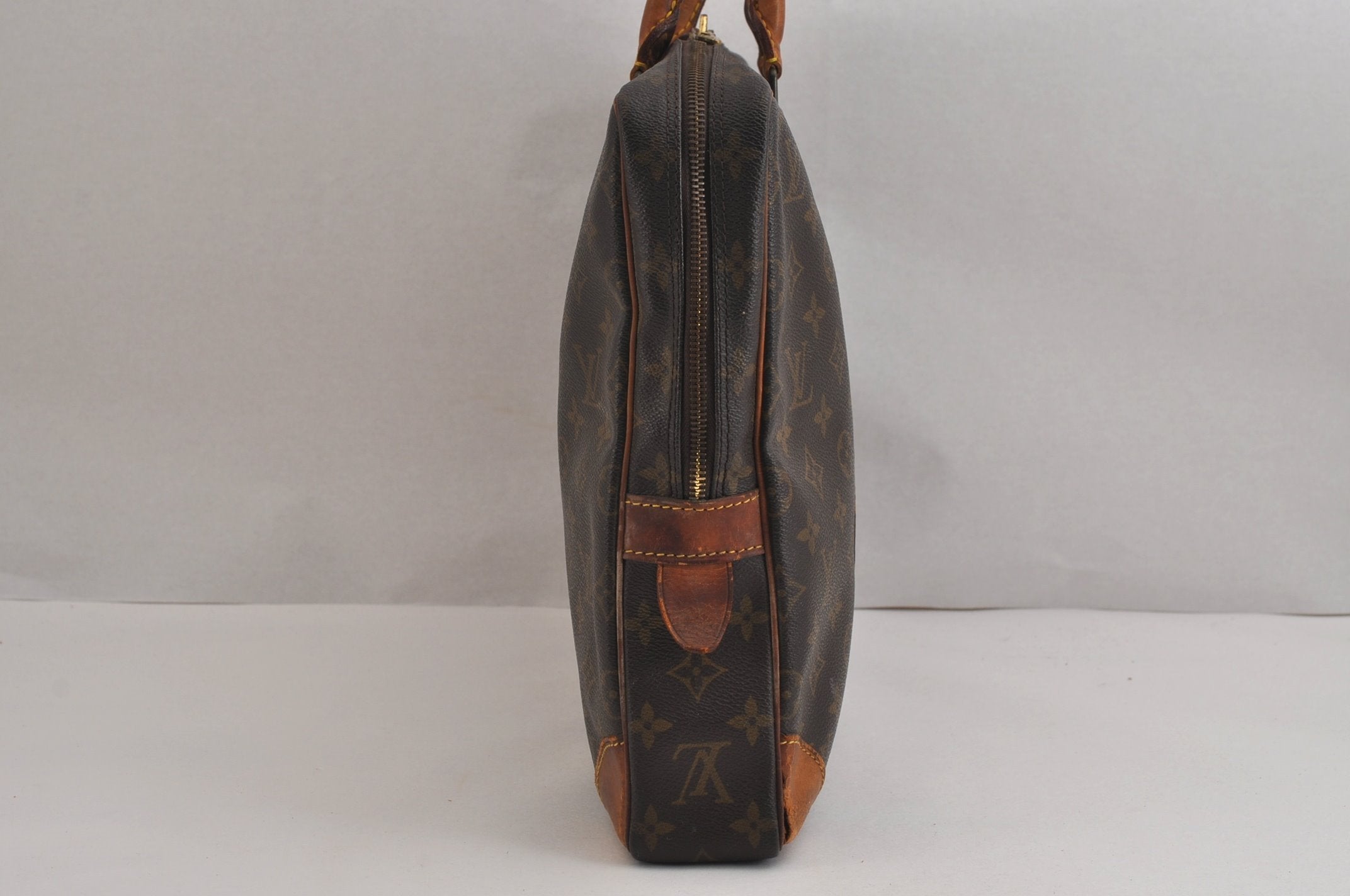 Authentic Louis Vuitton Monogram Porte Documents Voyage M53361 Briefcase 5364J