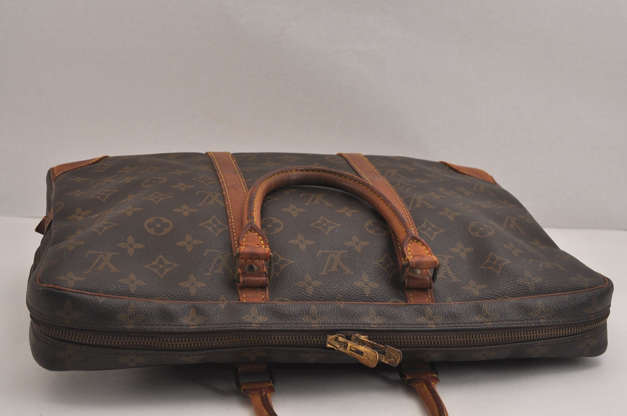 Authentic Louis Vuitton Monogram Porte Documents Voyage M53361 Briefcase 5364J