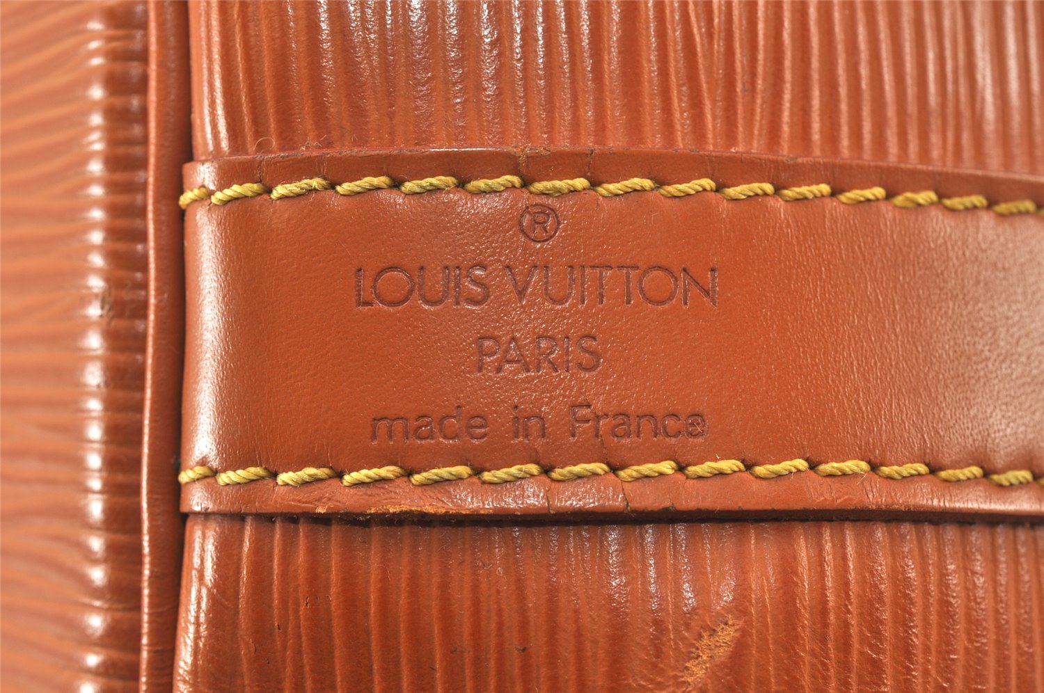 Authentic Louis Vuitton Epi Petit Noe Shoulder Drawstring Bag M44108 Brown 5366K