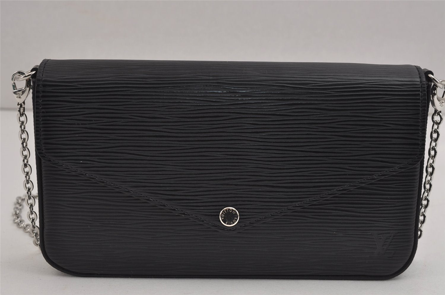 Auth Louis Vuitton Epi Pochette Felicie Chain Shoulder Bag Black M62648 LV 5371J