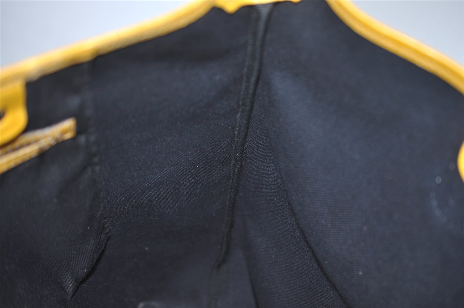 Authentic GUCCI Vintage Shoulder Tote Bag GG PVC Leather 189896 White 5372I