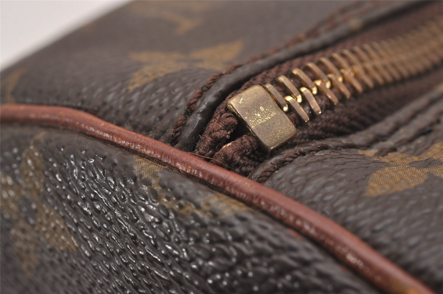 Authentic Louis Vuitton Monogram Papillon 30 Hand Bag Old Model LV 5372J