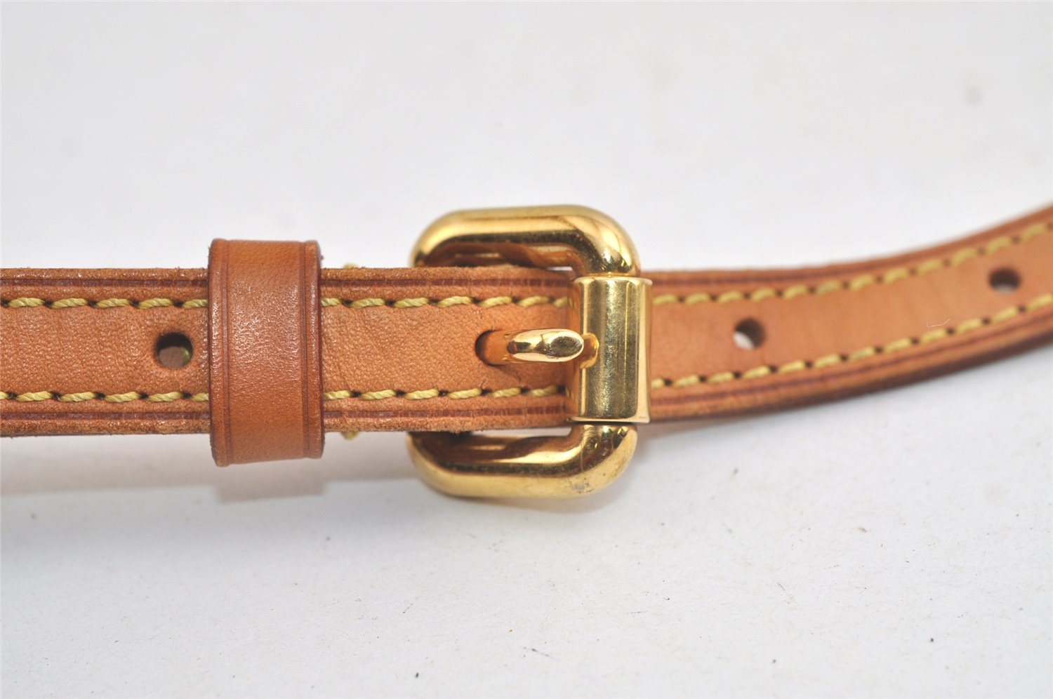 Authentic Louis Vuitton Leather Shoulder Strap Beige 28.3-32.7