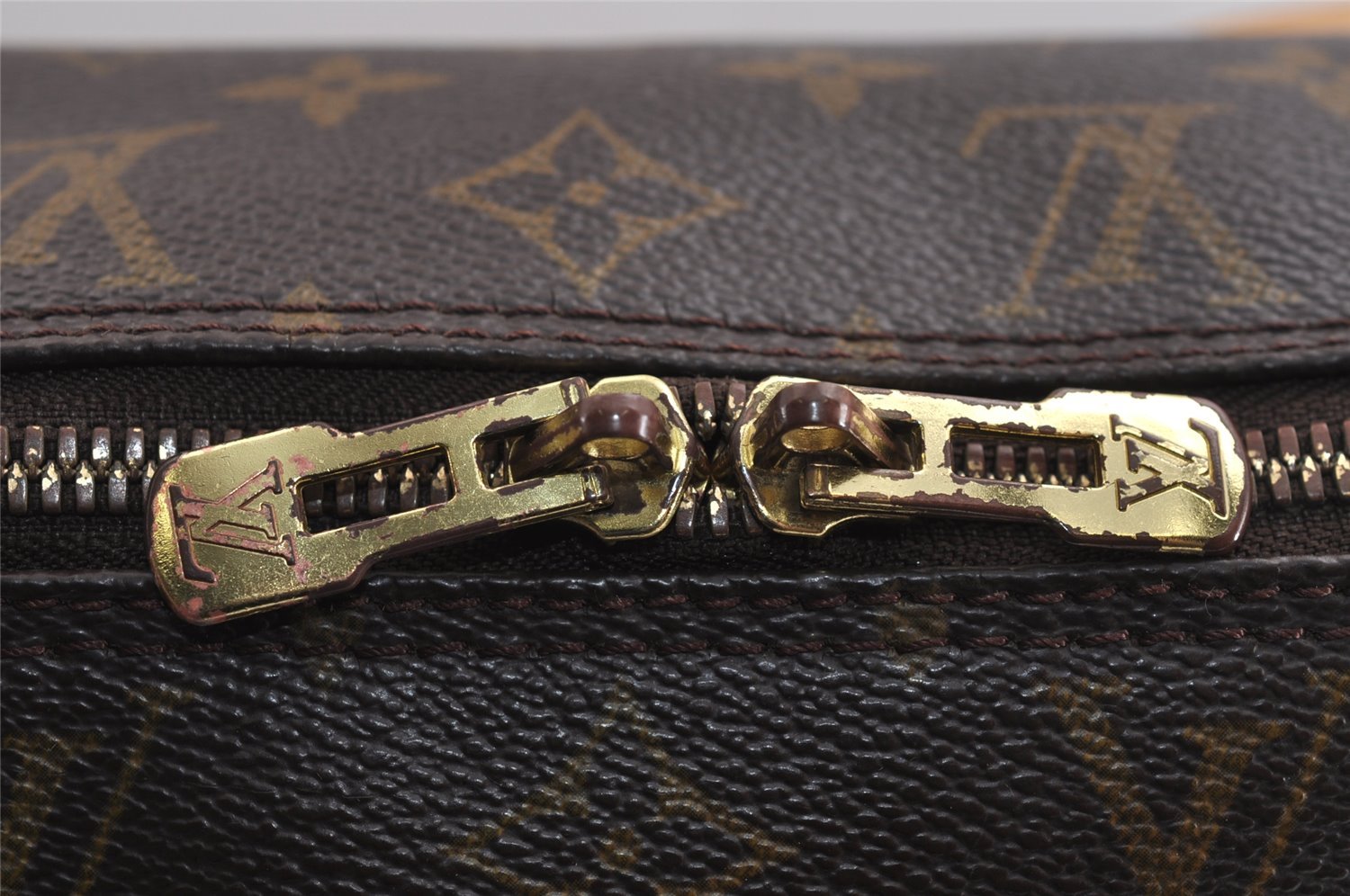 Auth Louis Vuitton Monogram Amfar Three Vanity Star Shoulder Bag M47275 LV 5375J