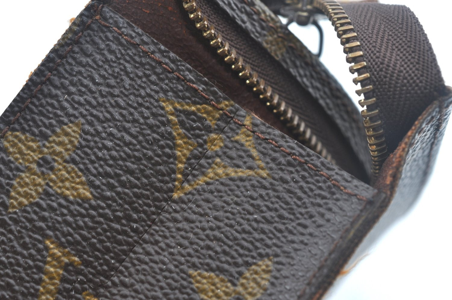 Auth Louis Vuitton Monogram Poche Toilette 26 Cosmetics Pouch Old Model LV 5377I