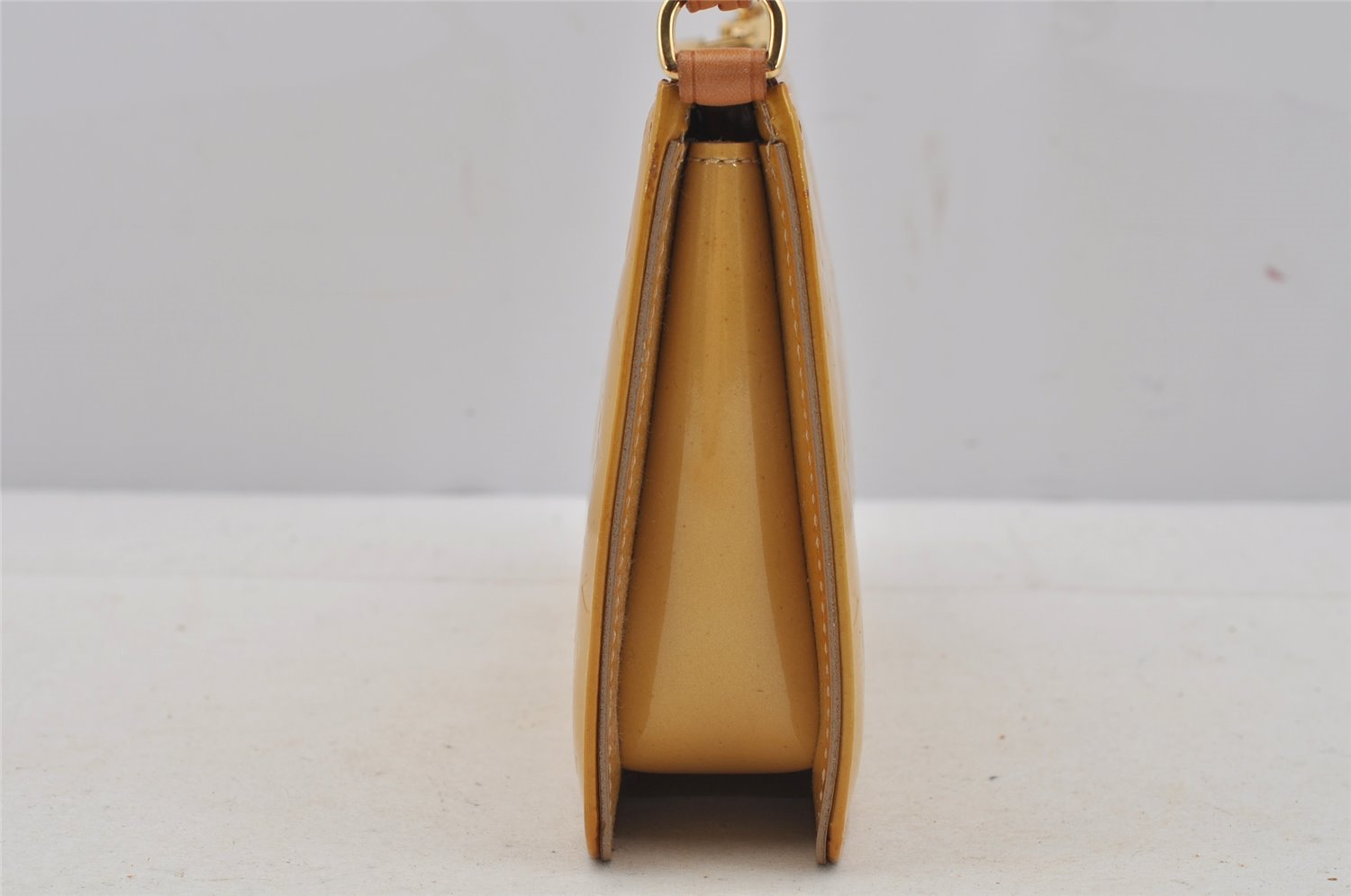 Authentic Louis Vuitton Vernis Lexington Hand Bag Pouch Yellow M91010 LV 5377J