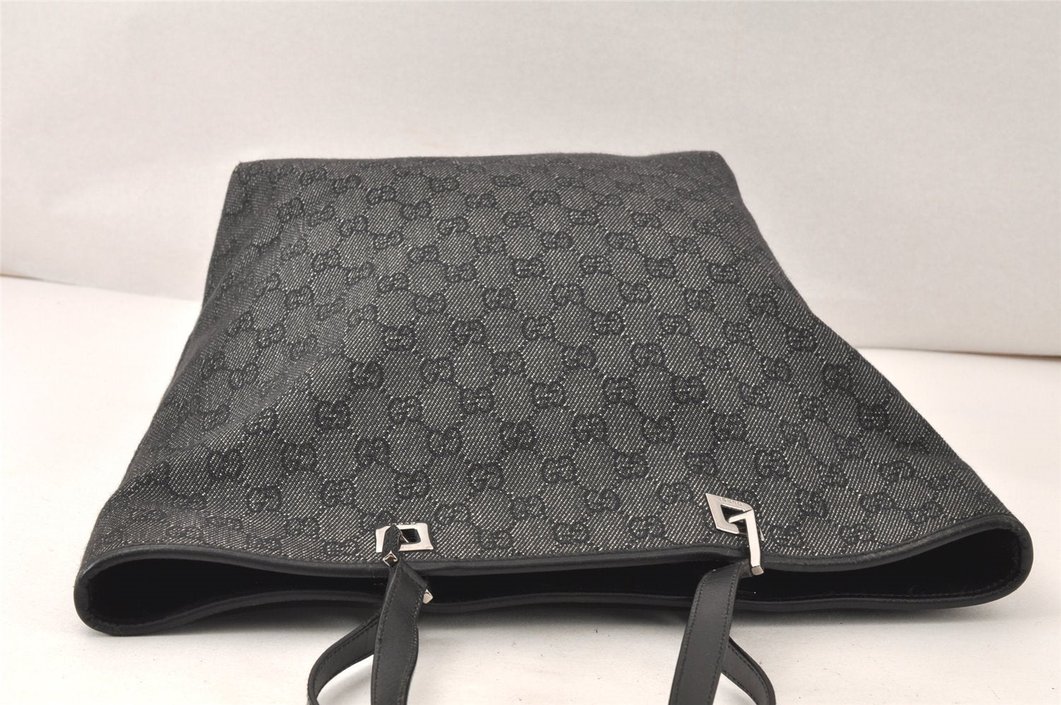 Authentic GUCCI Vintage Shoulder Tote Bag GG Canvas Leather 31243 Black 5378K