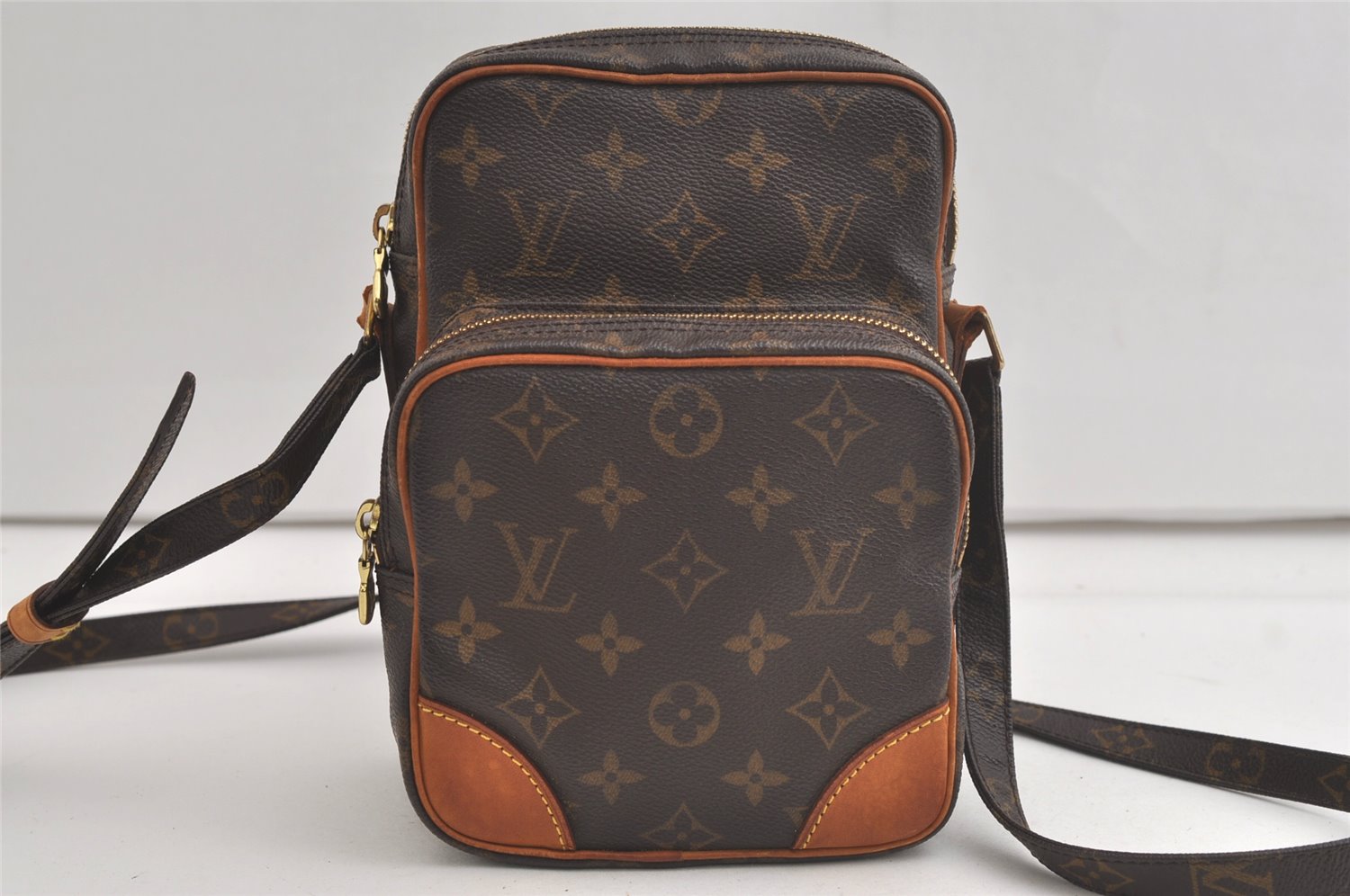 Authentic Louis Vuitton Monogram Amazone Shoulder Cross Body Bag M45236 LV 5379K