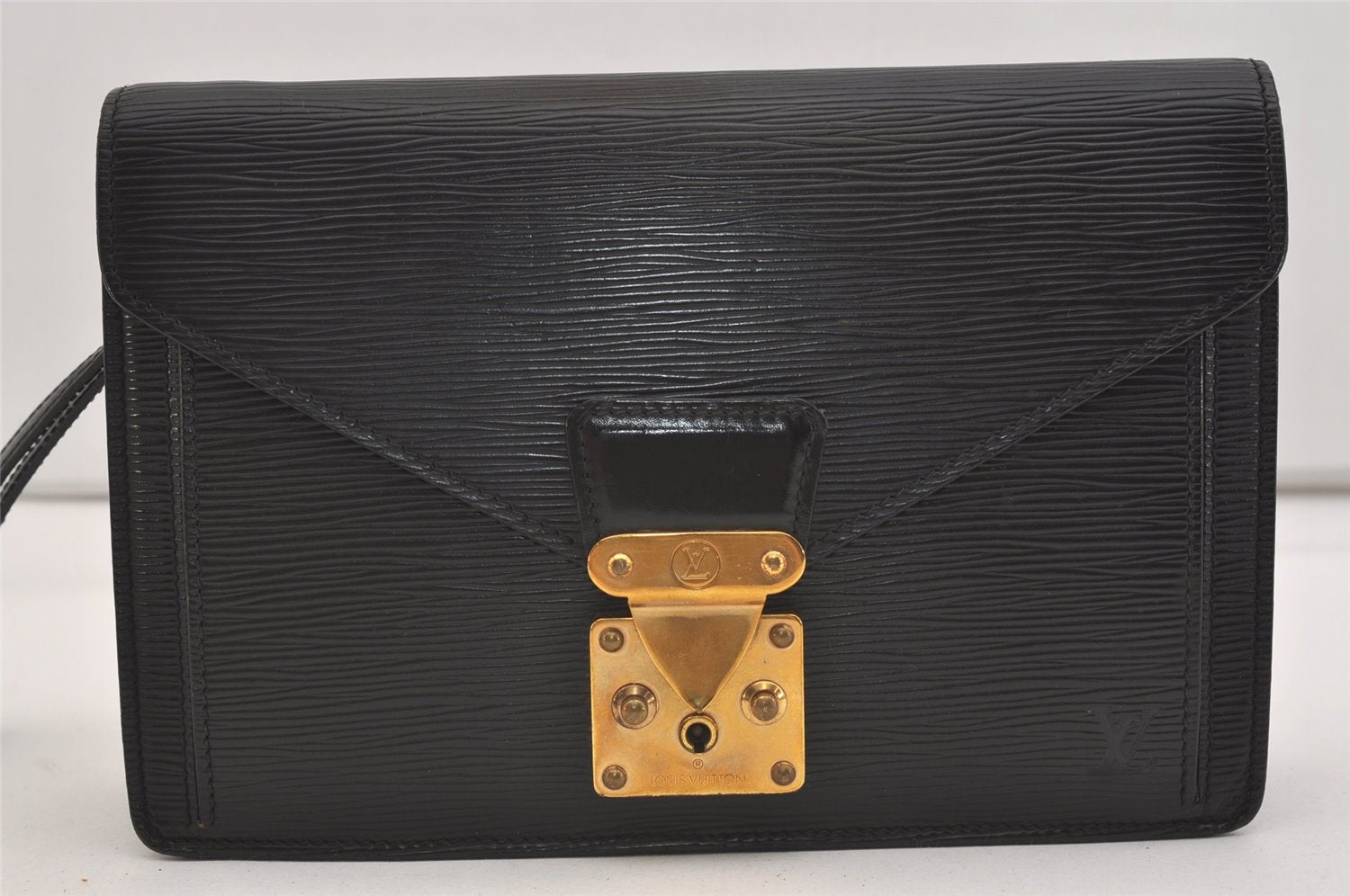 Authentic Louis Vuitton Epi Sellier Dragonne Clutch Bag Black M52612 LV 5380J