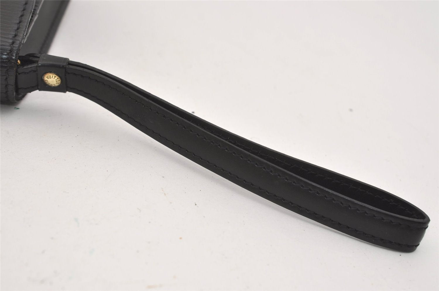 Authentic Louis Vuitton Epi Sellier Dragonne Clutch Bag Black M52612 LV 5380J