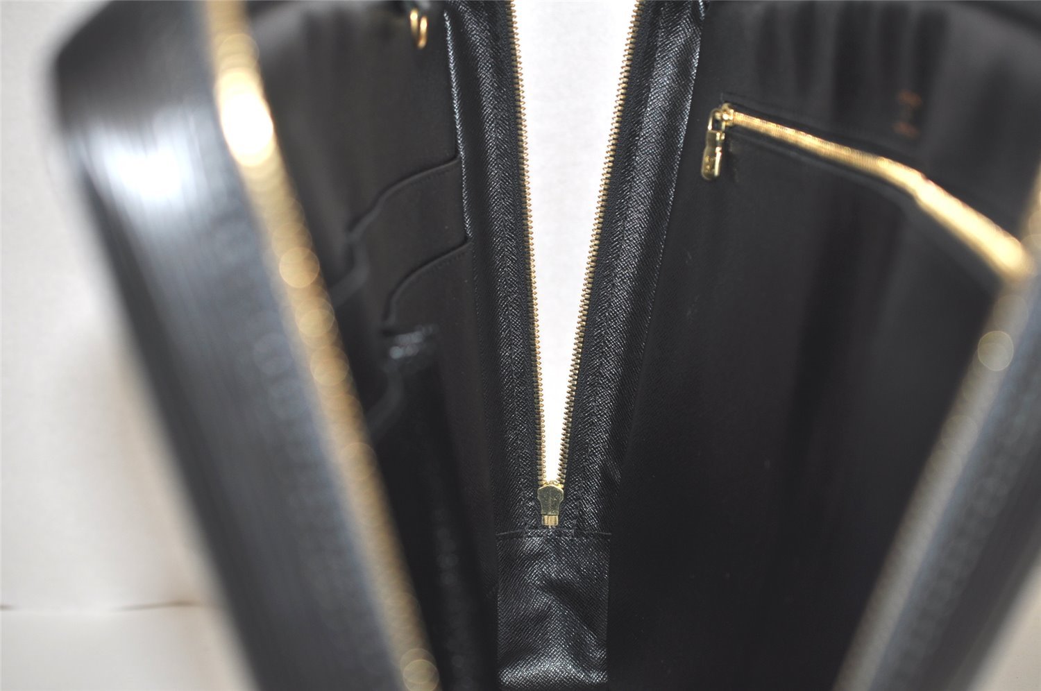 Authentic Louis Vuitton Epi Porte Documents Voyage Briefcase M59162 Black 5380K