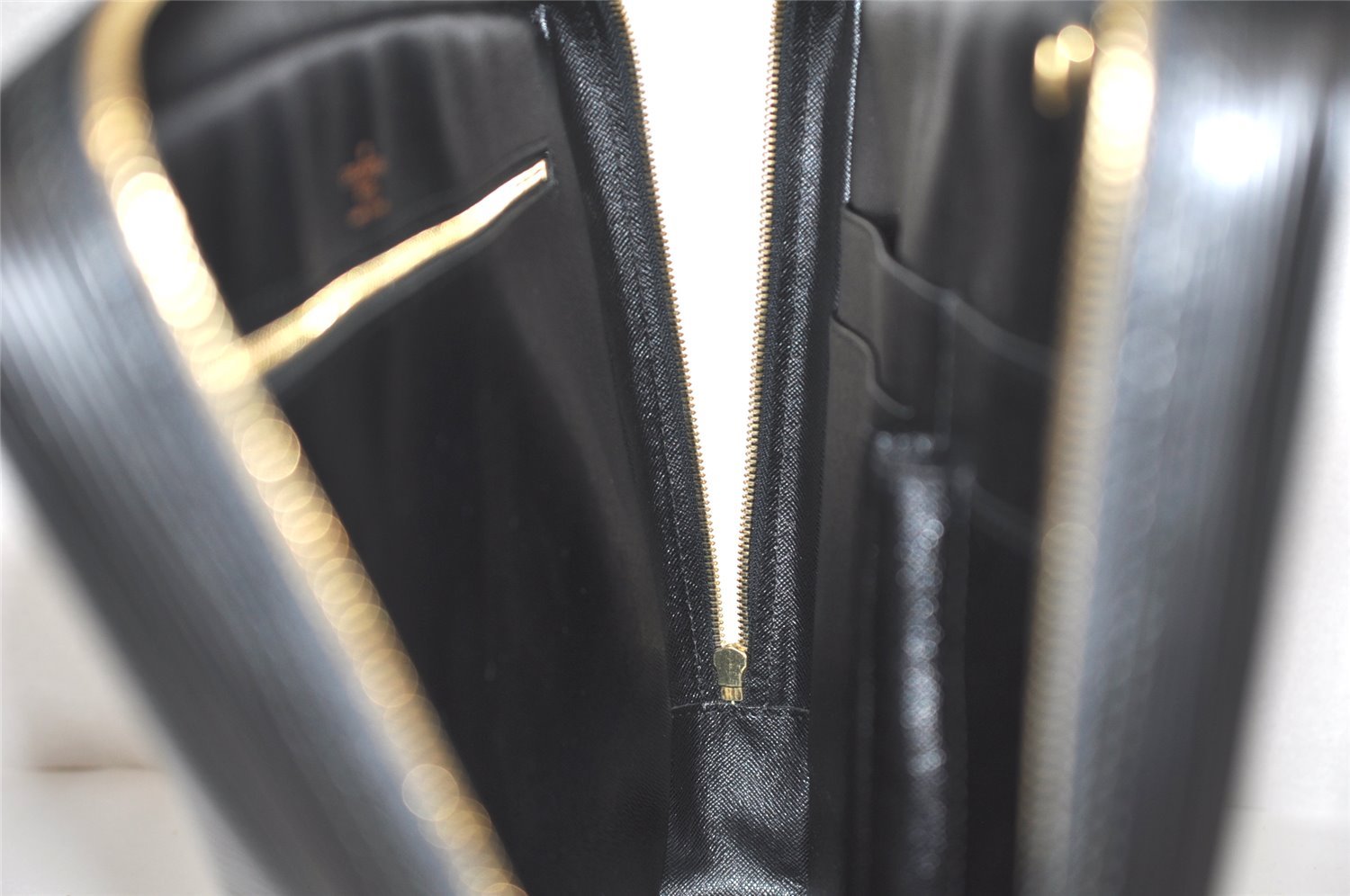 Authentic Louis Vuitton Epi Porte Documents Voyage Briefcase M59162 Black 5380K