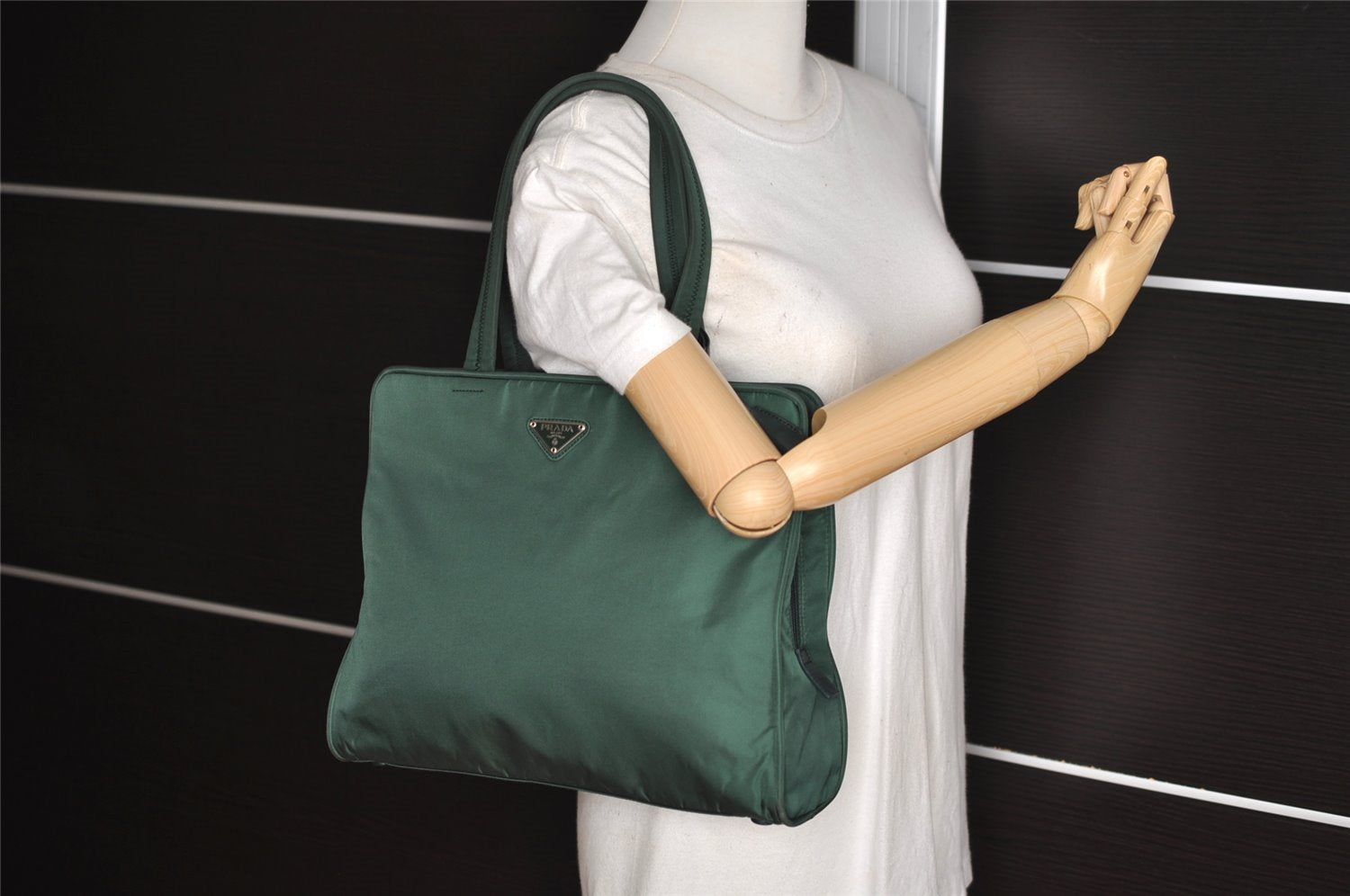 Authentic PRADA Nylon Tessuto Leather Shoulder Hand Bag Purse Green 5381I