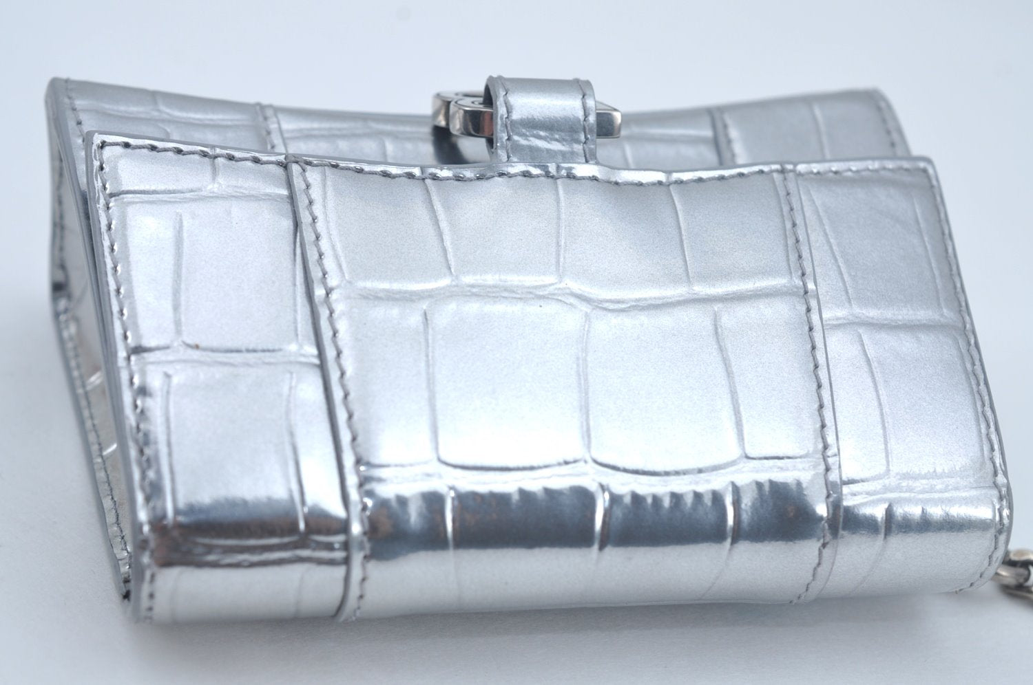 Authentic BALENCIAGA Hourglass Wallet Pouch Leather 656051 Silver Box 5381J