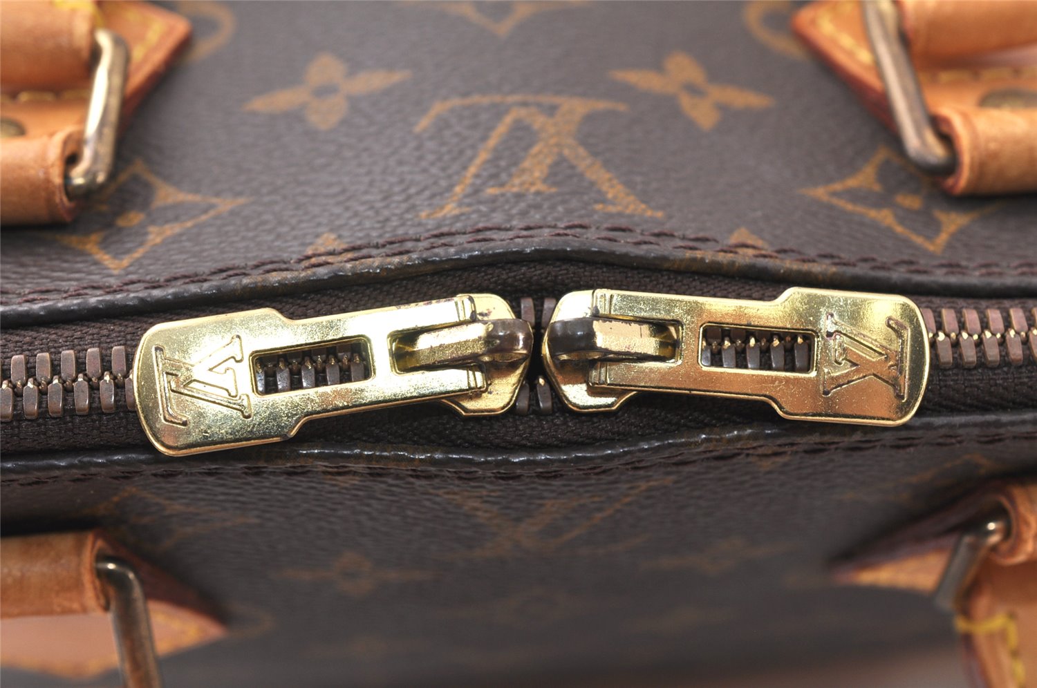 Authentic Louis Vuitton Monogram Alma Hand Bag Purse M51130 LV 5381K