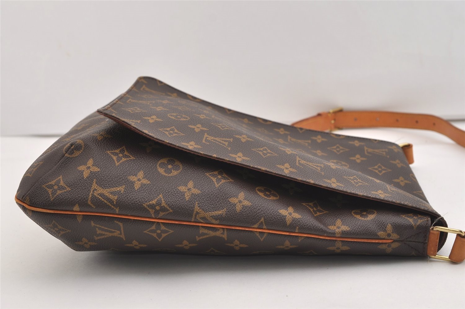 Authentic Louis Vuitton Monogram Musette Shoulder Cross Body Bag M51256 LV 5383J