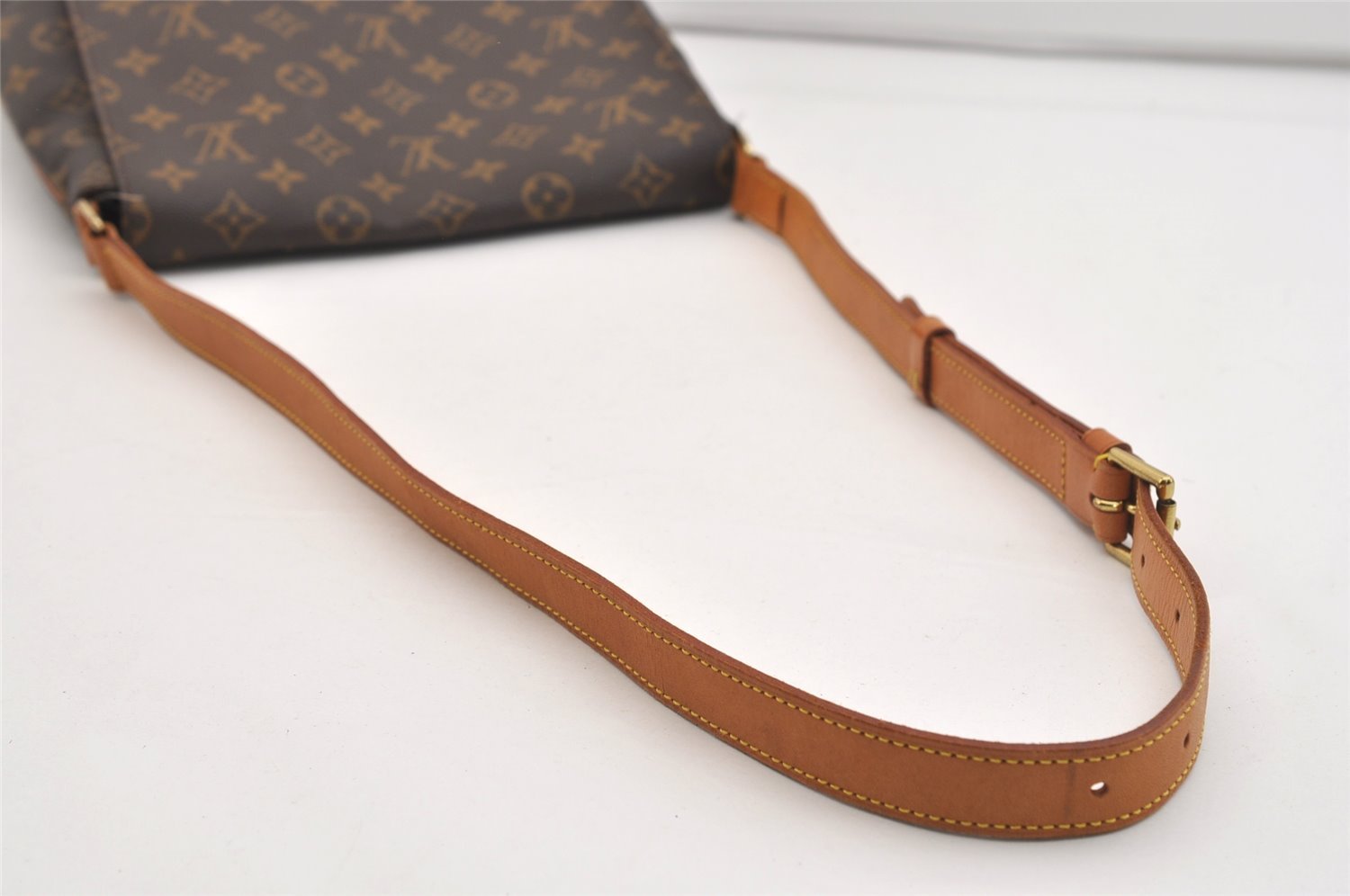 Authentic Louis Vuitton Monogram Musette Shoulder Cross Body Bag M51256 LV 5383J