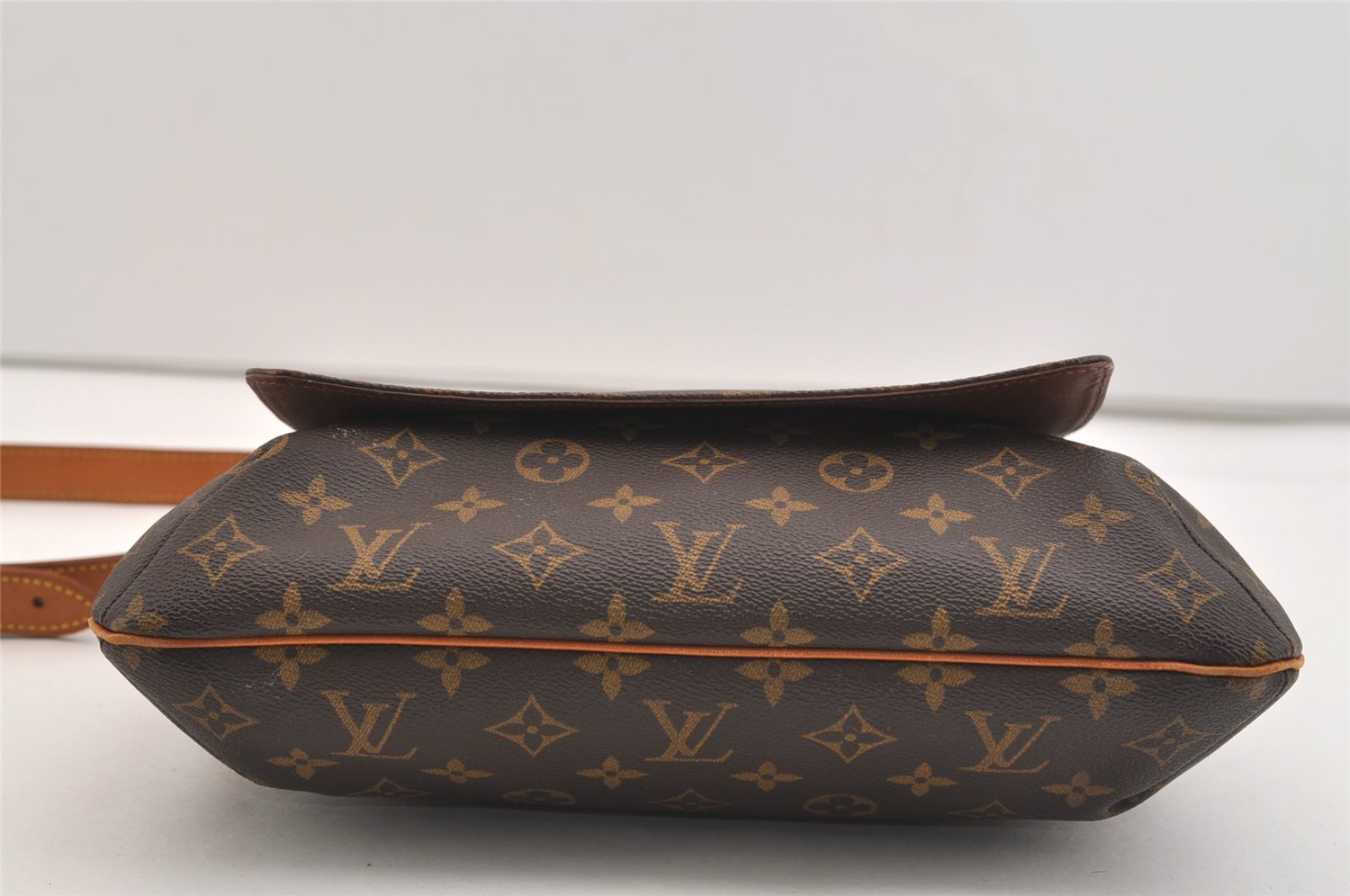 Authentic Louis Vuitton Monogram Musette Shoulder Cross Body Bag M51256 LV 5383J